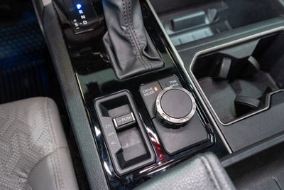 2024 Toyota Tundra 4WD SR5