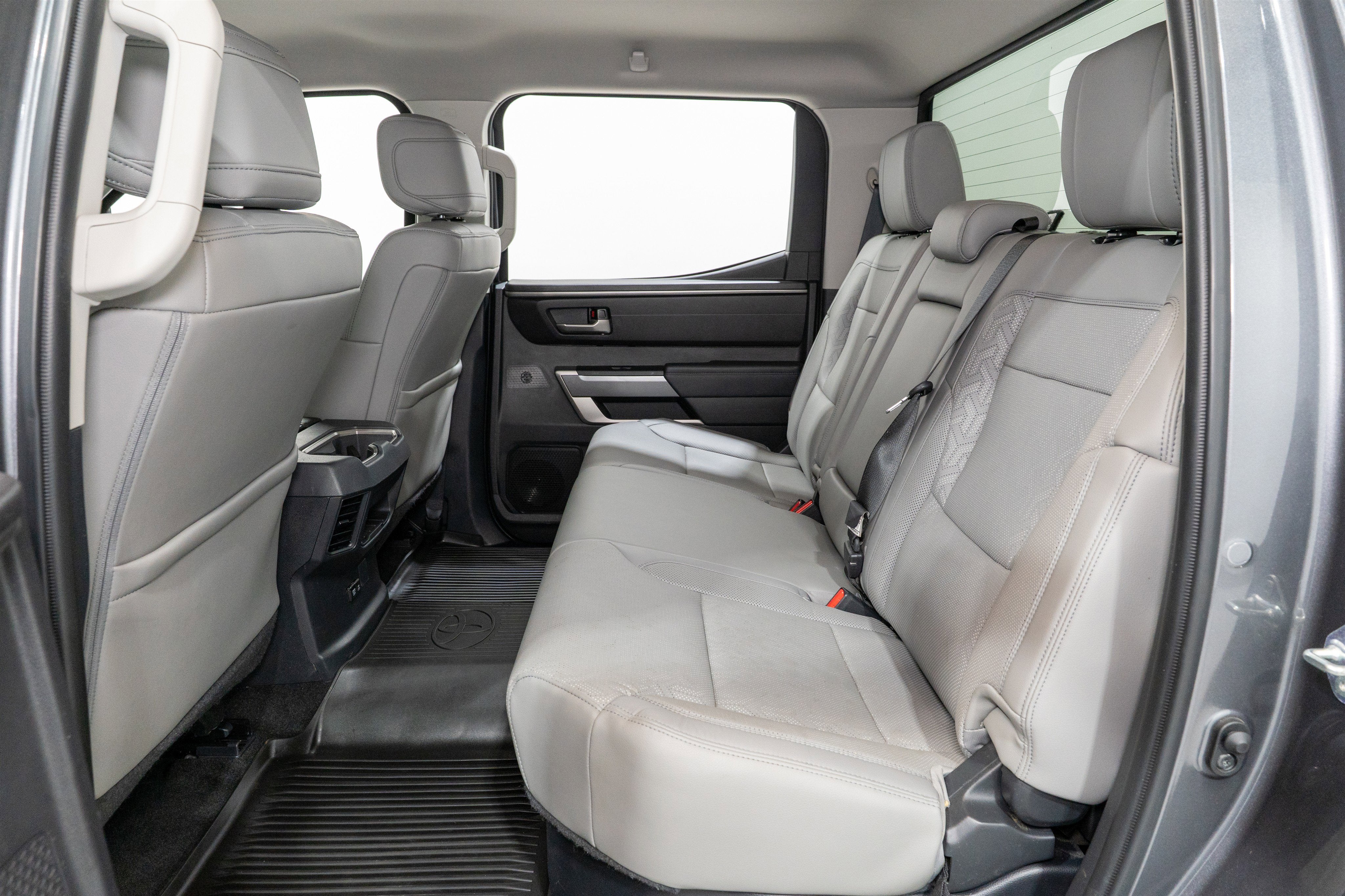 2024 Toyota Tundra 4WD SR5