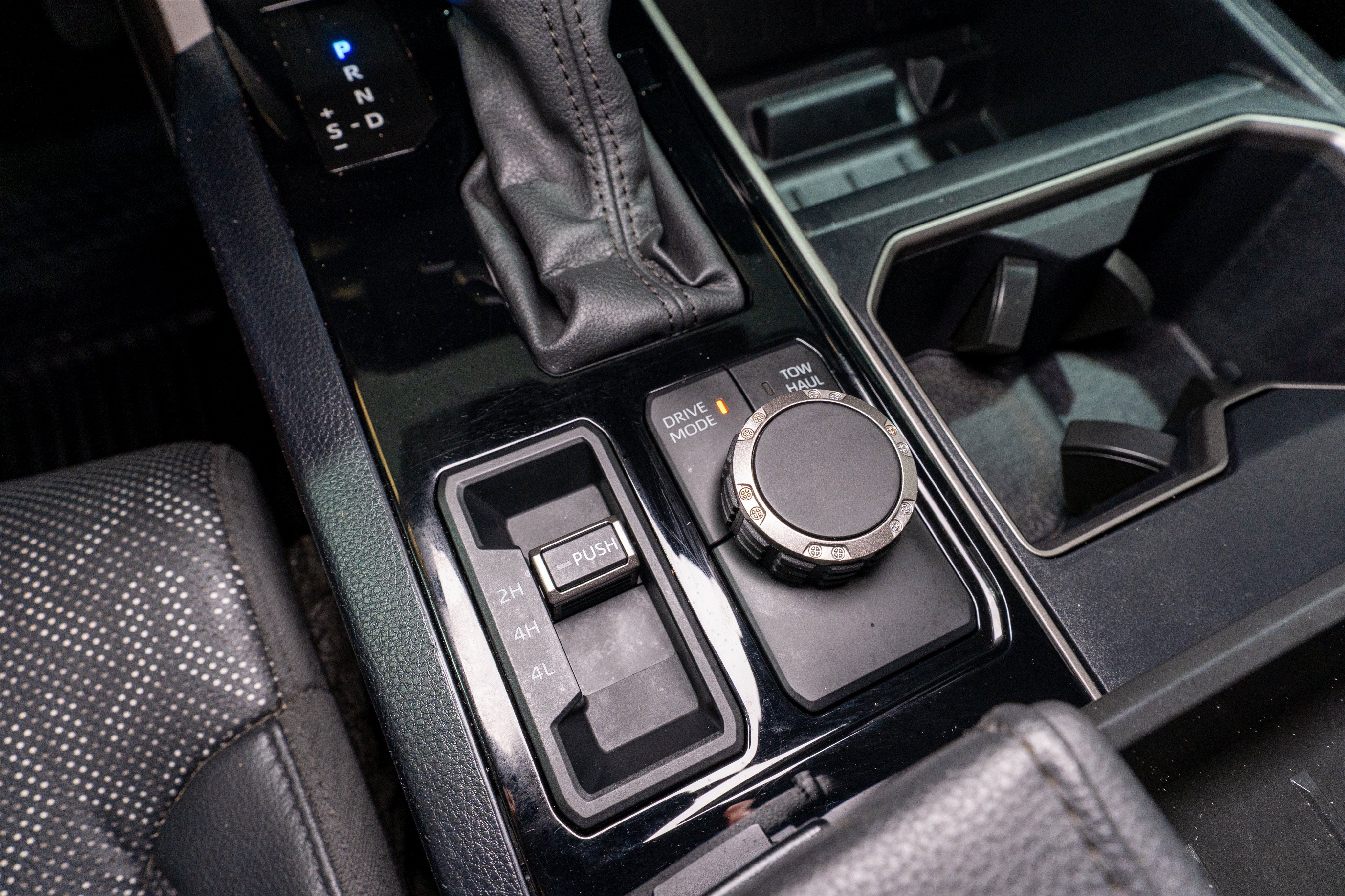 2024 Toyota Tundra 4WD SR5