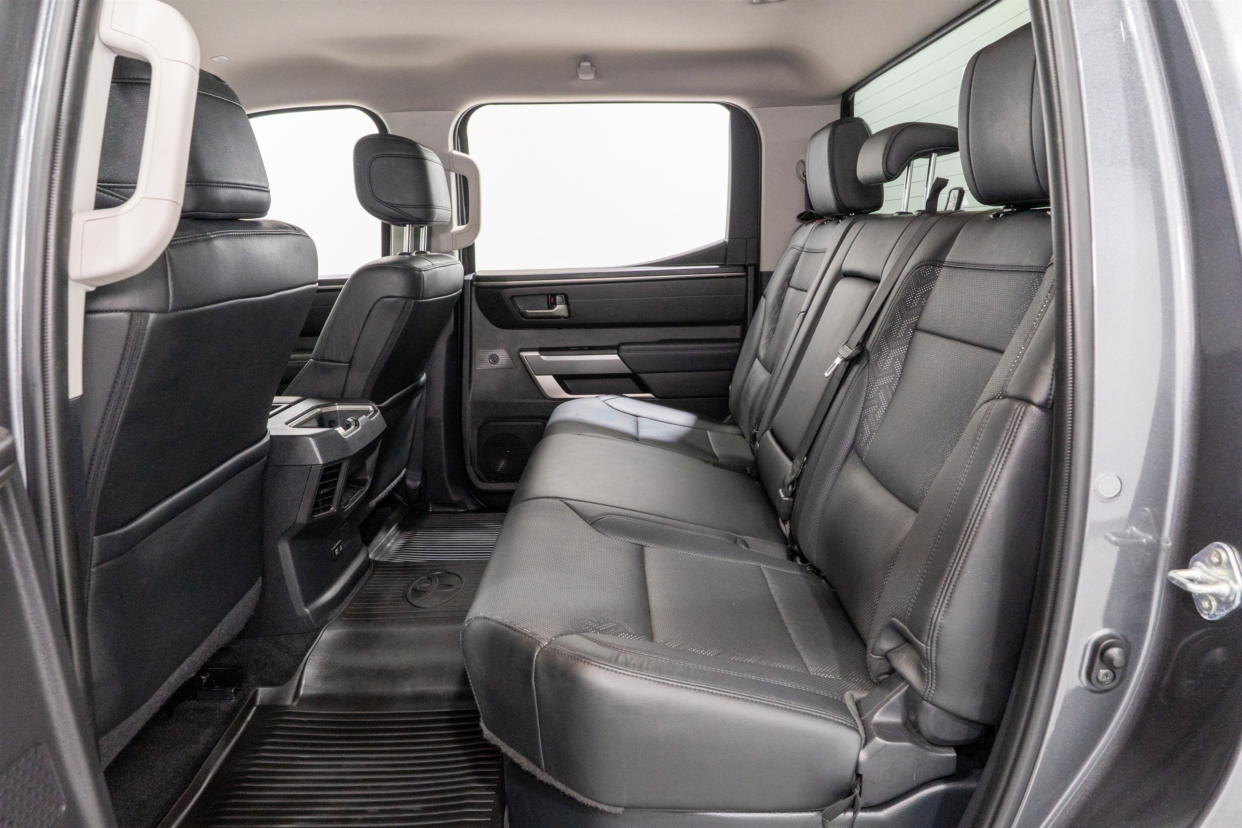 2024 Toyota Tundra 4WD SR5