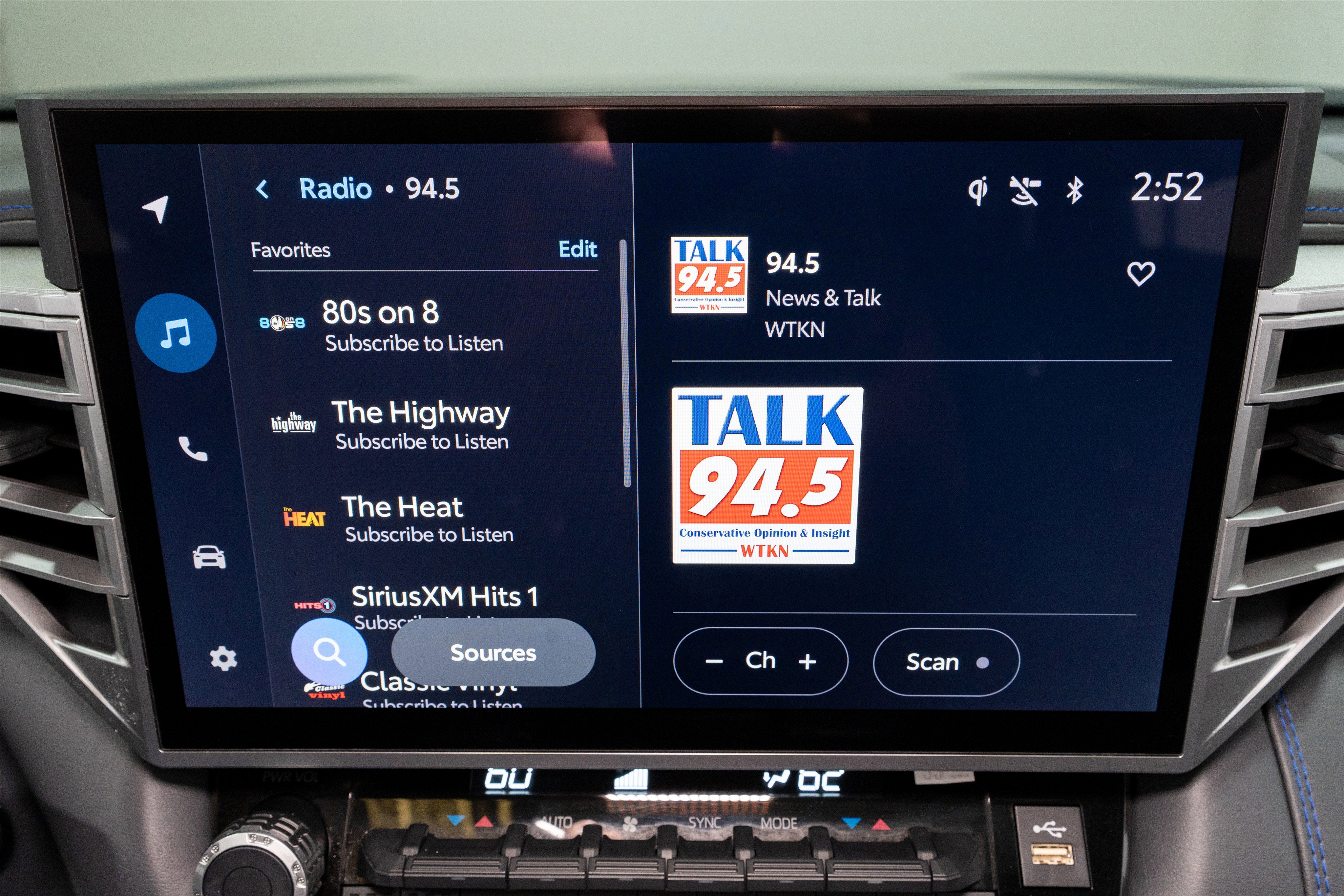 2025 Toyota Tundra 4WD Platinum