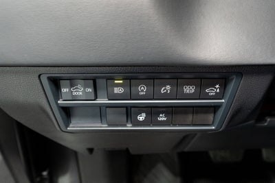 2025 Toyota Tundra 4WD Platinum