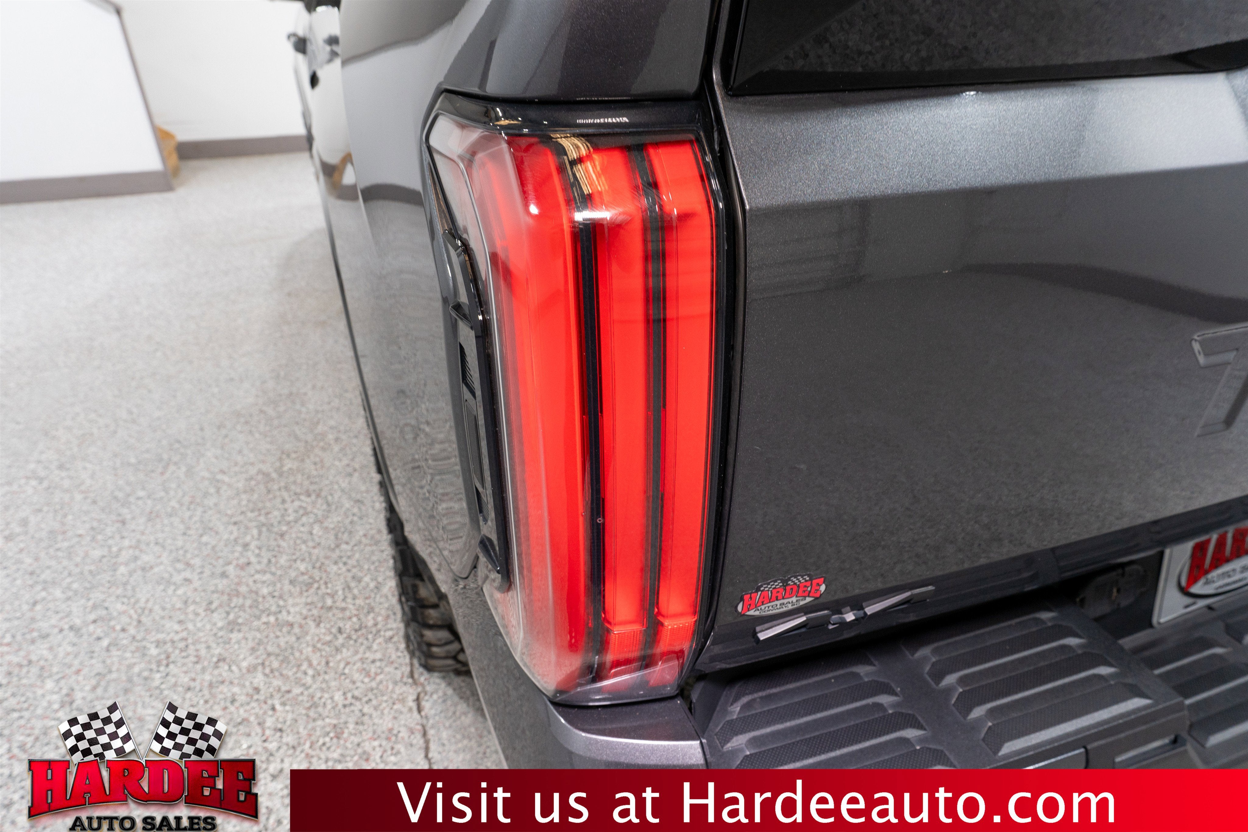 2025 Toyota Tundra 4WD Platinum