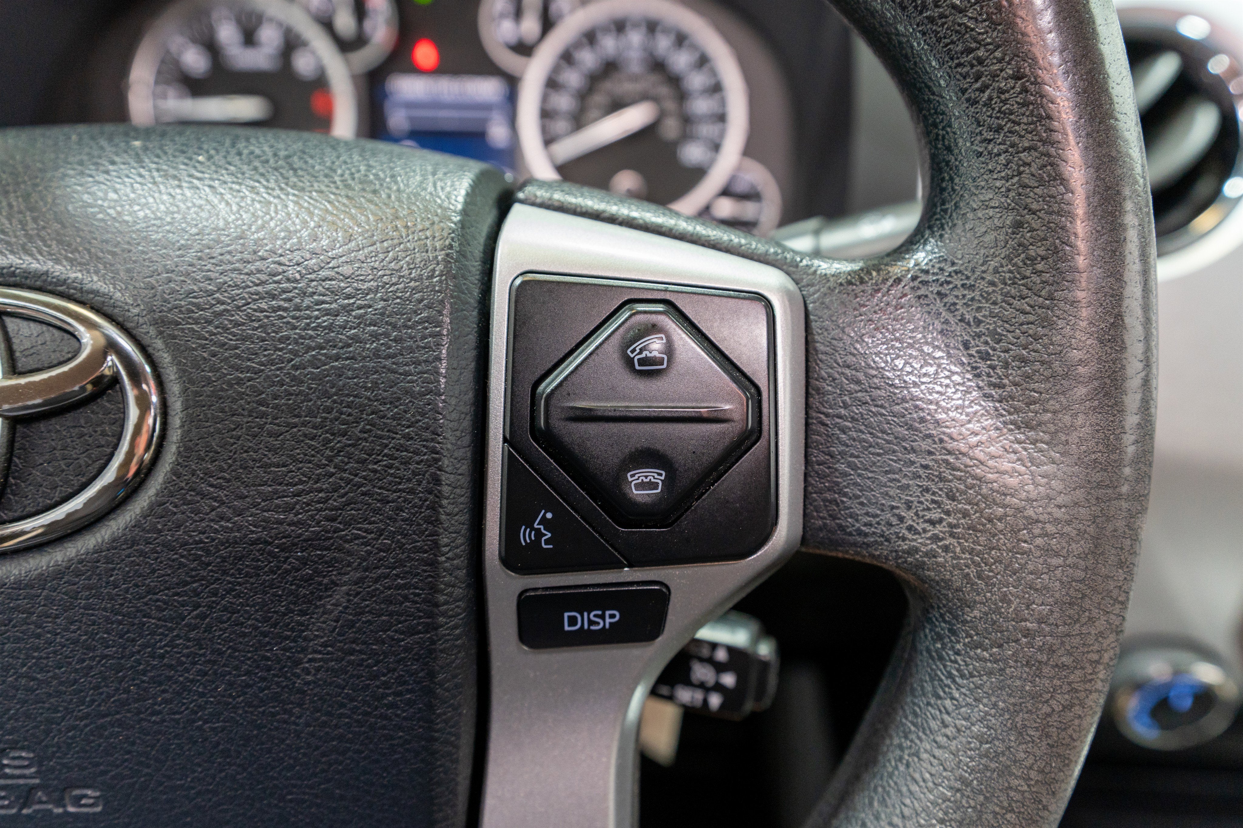 2015 Toyota Tundra 4WD Truck SR5