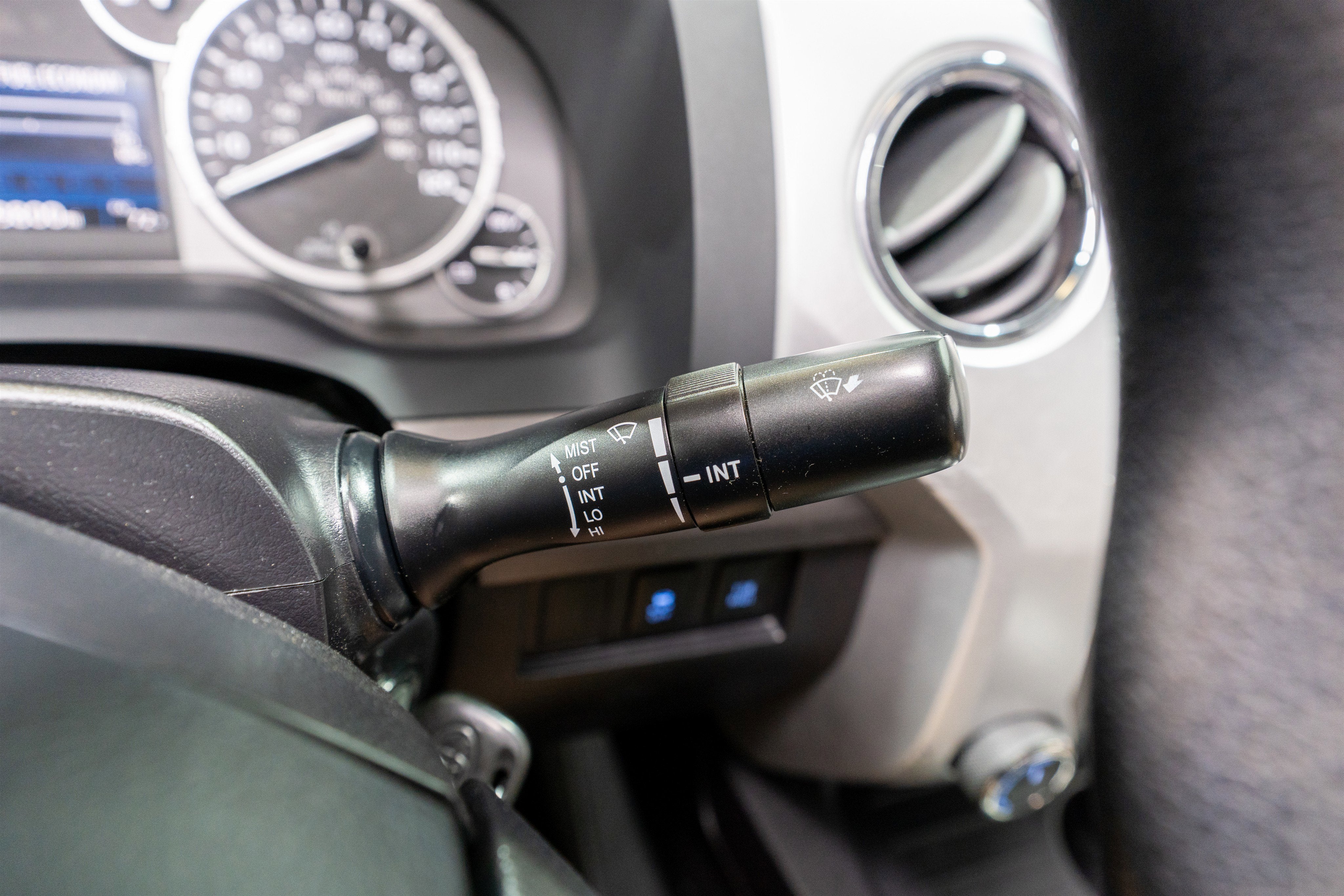 2015 Toyota Tundra 4WD Truck SR5