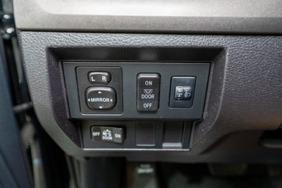 2015 Toyota Tundra 4WD Truck SR5