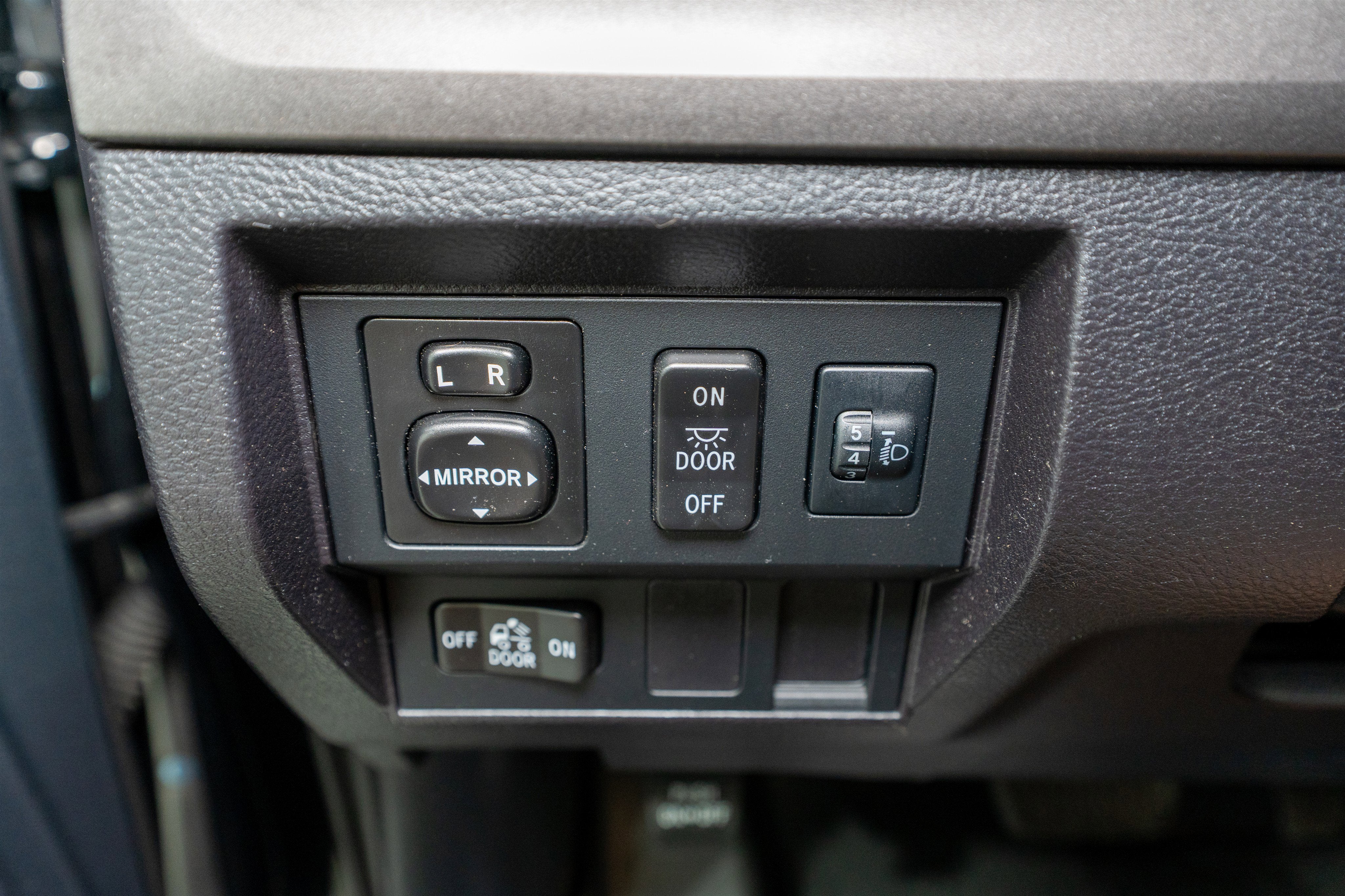 2015 Toyota Tundra 4WD Truck SR5