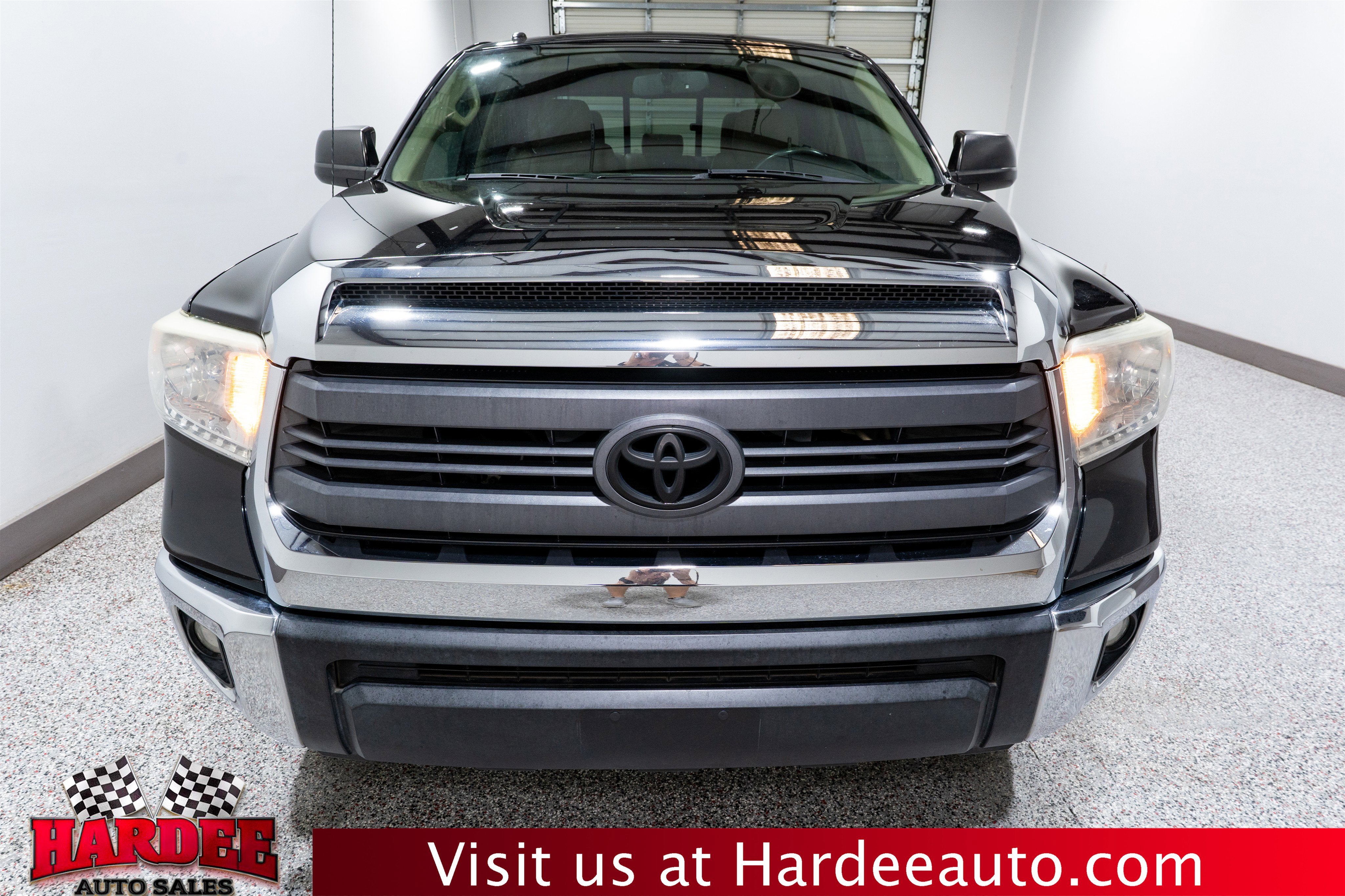 2015 Toyota Tundra 4WD Truck SR5