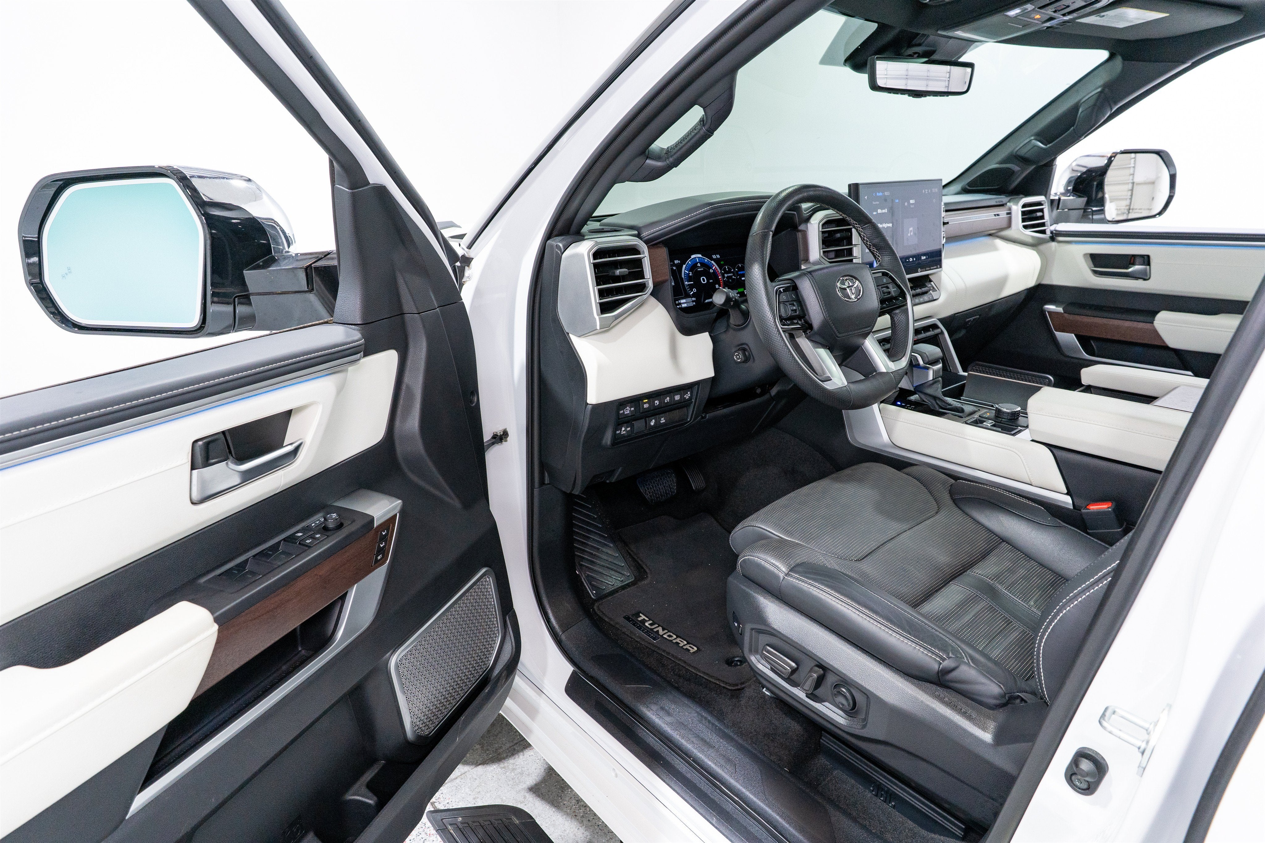 2023 Toyota Tundra 4WD Capstone Hybrid
