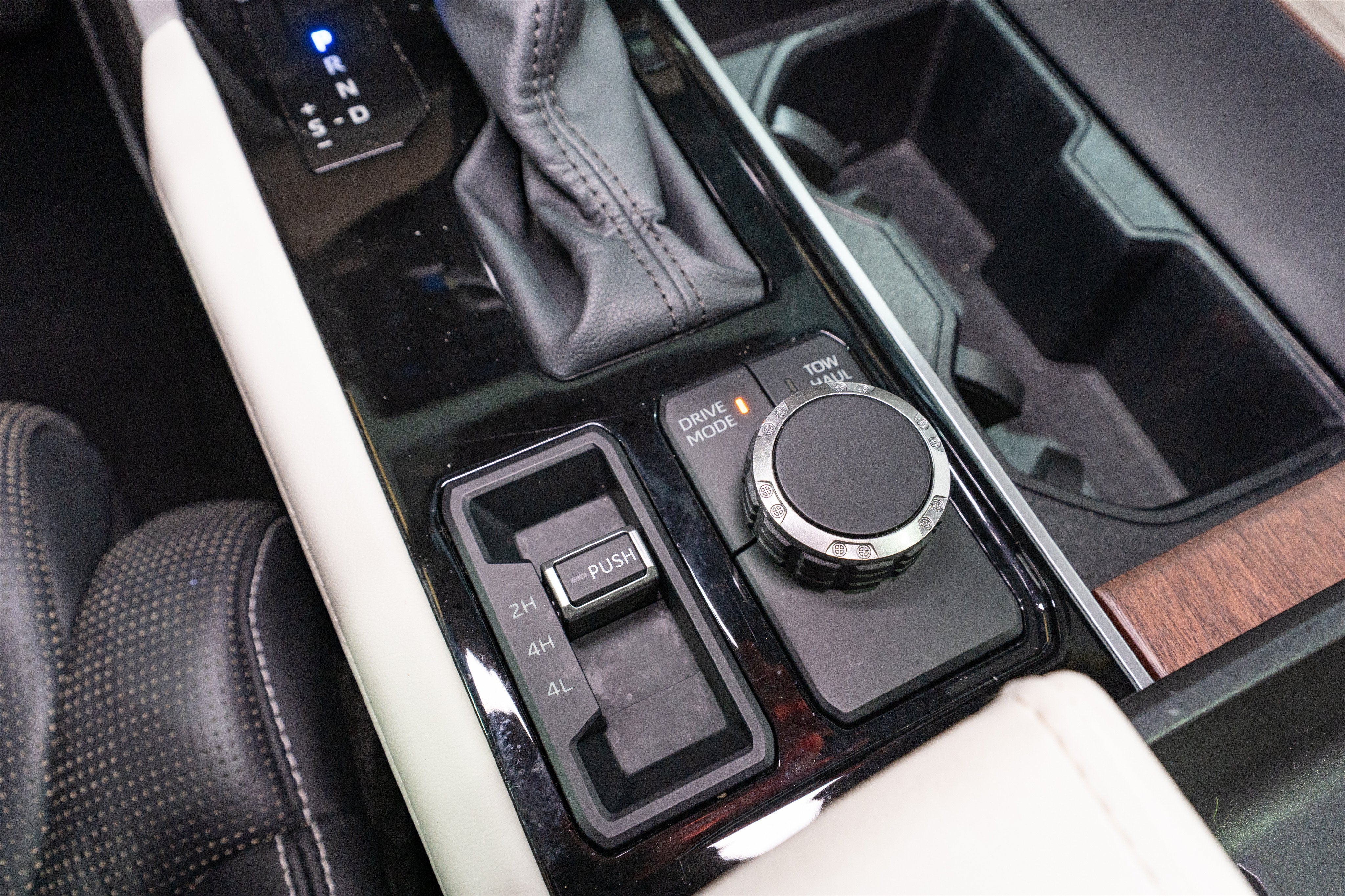 2023 Toyota Tundra 4WD Capstone Hybrid