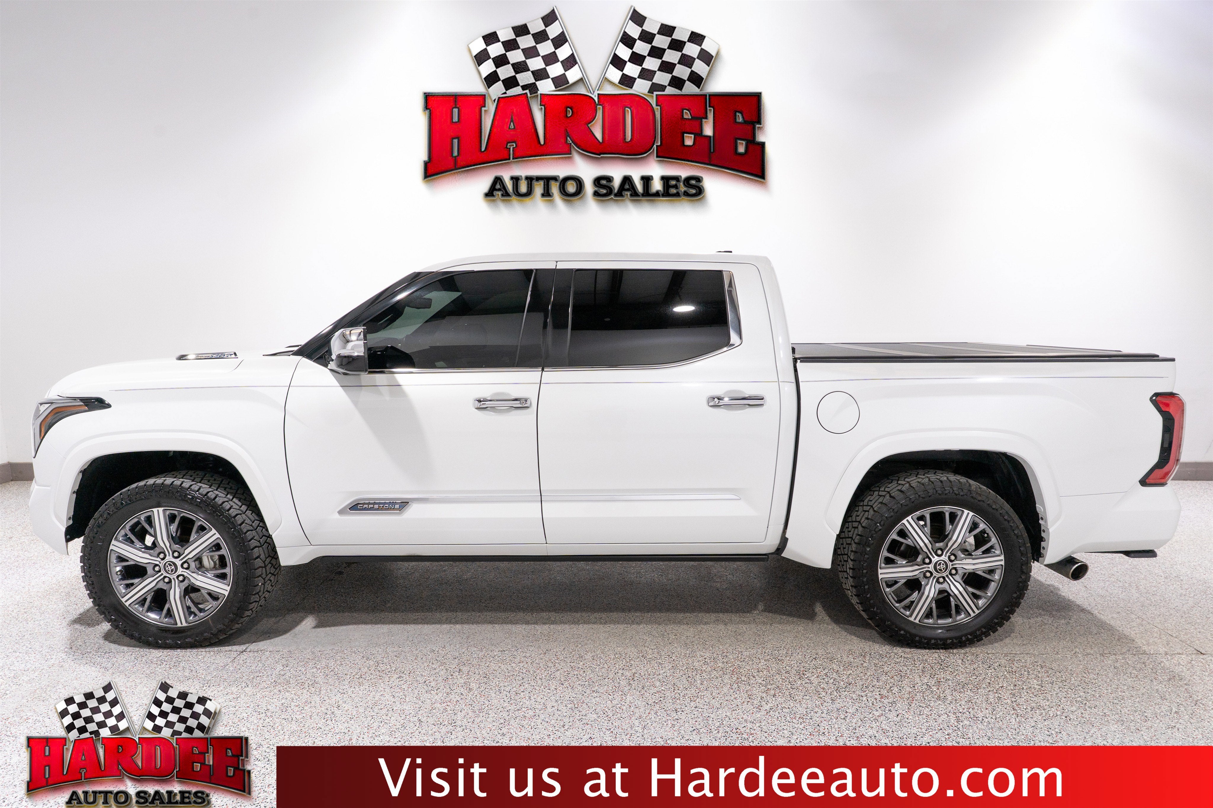 2023 Toyota Tundra 4WD Capstone Hybrid