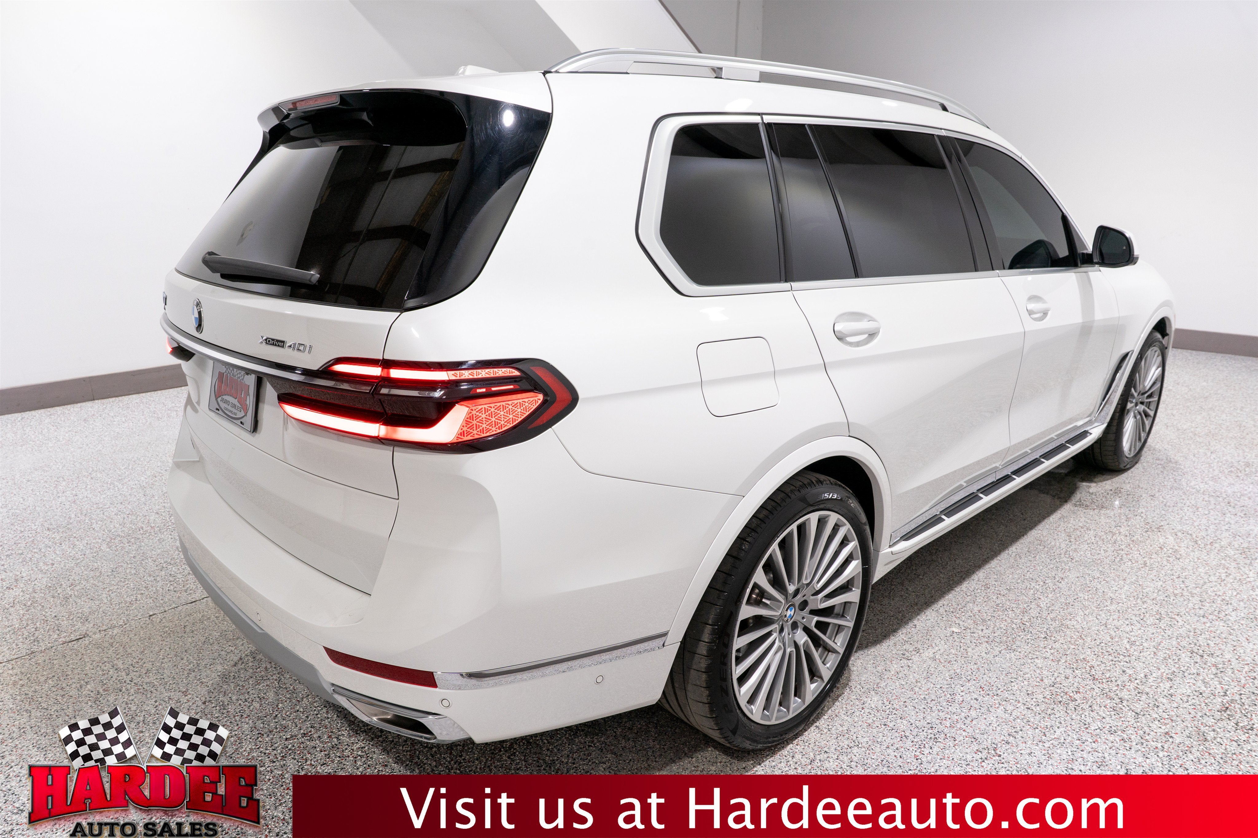 2025 BMW X7 xDrive40i