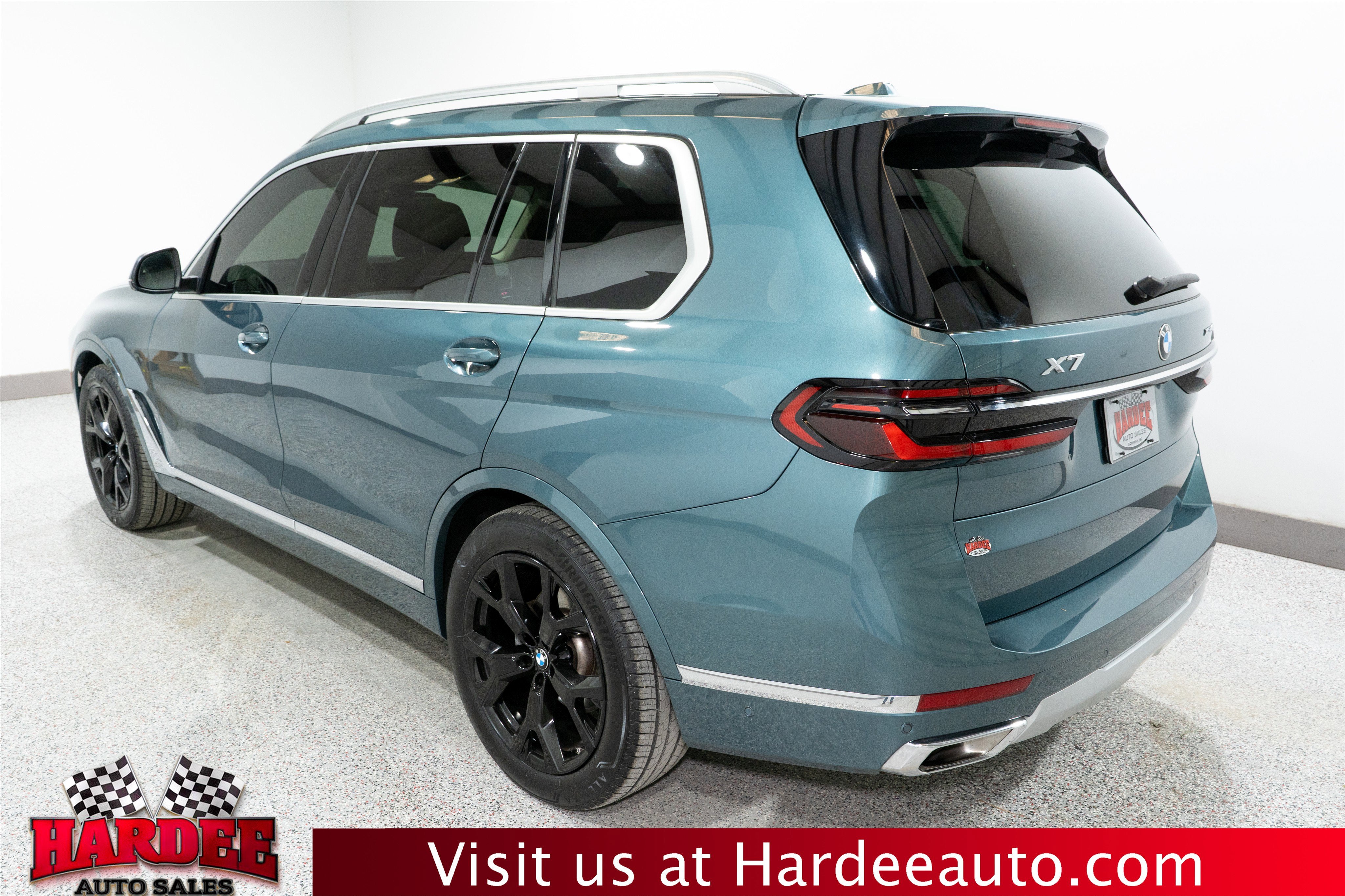 2024 BMW X7 xDrive40i