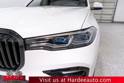 2022 BMW X7 M50i