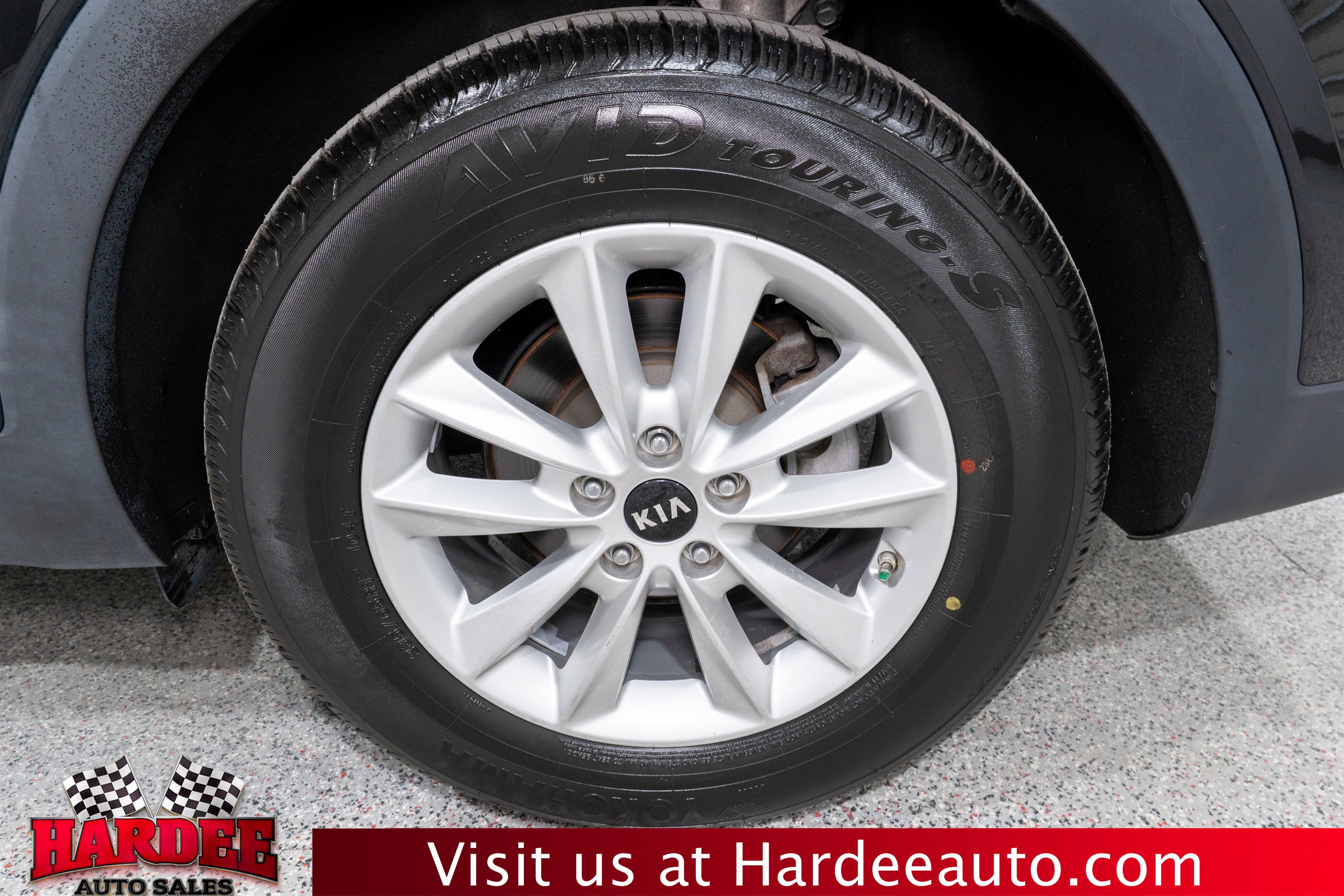 2019 Kia Sorento LX
