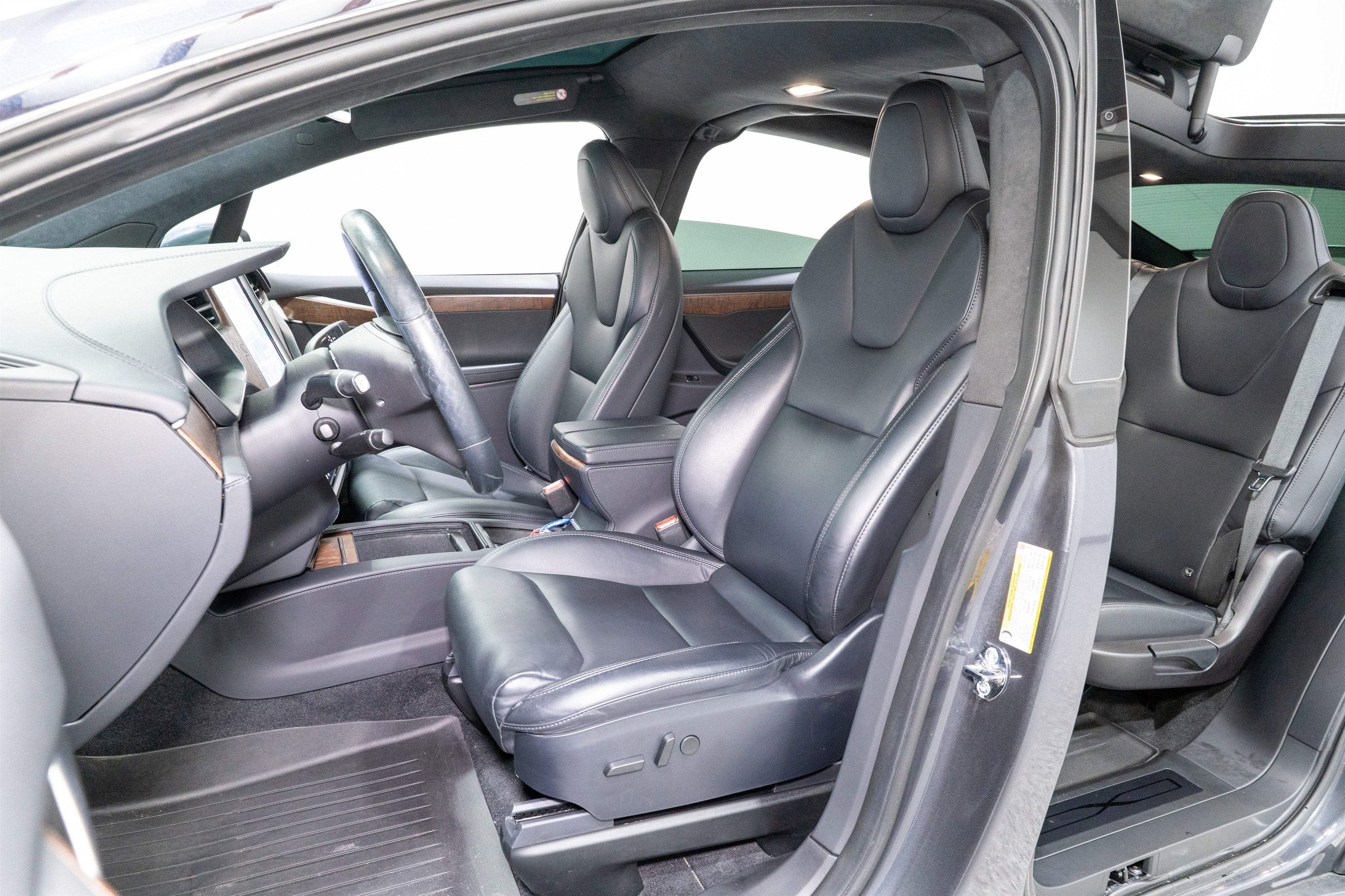 2020 Tesla Model X Long Range