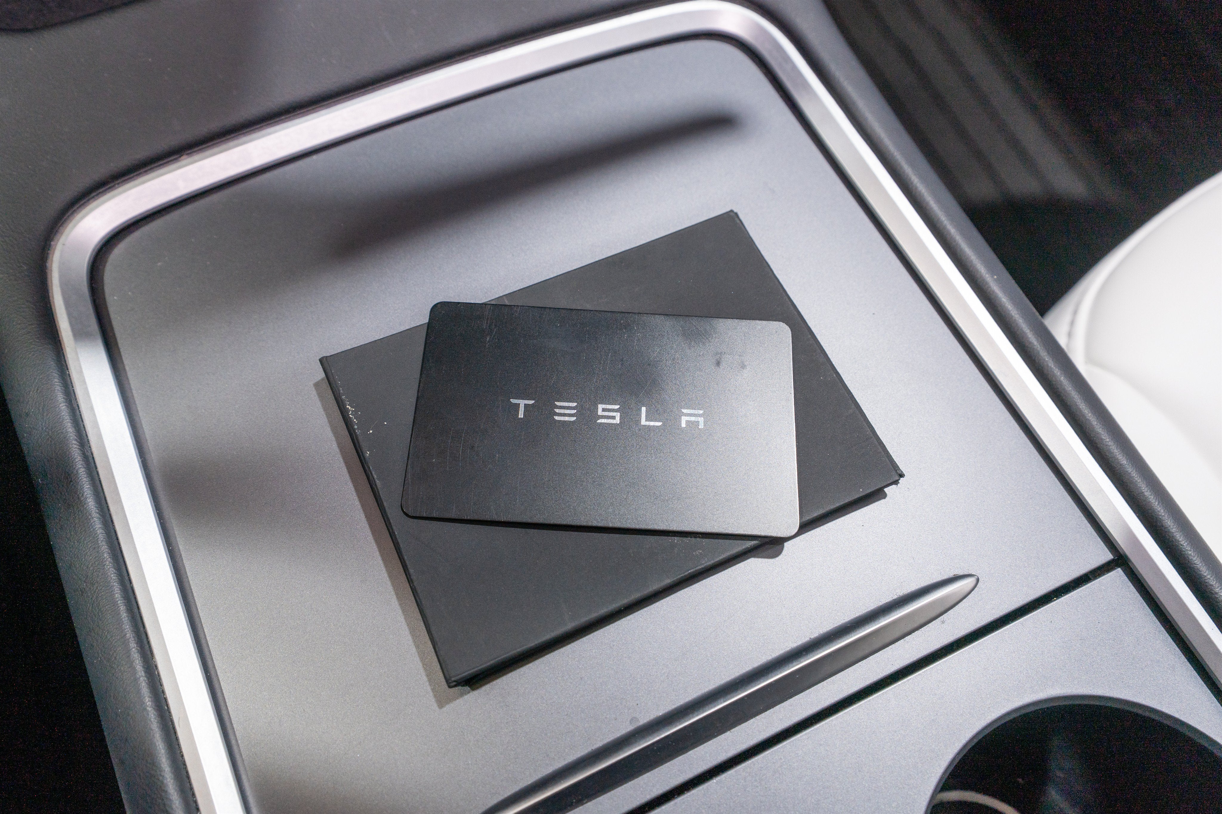2024 Tesla Model Y Base