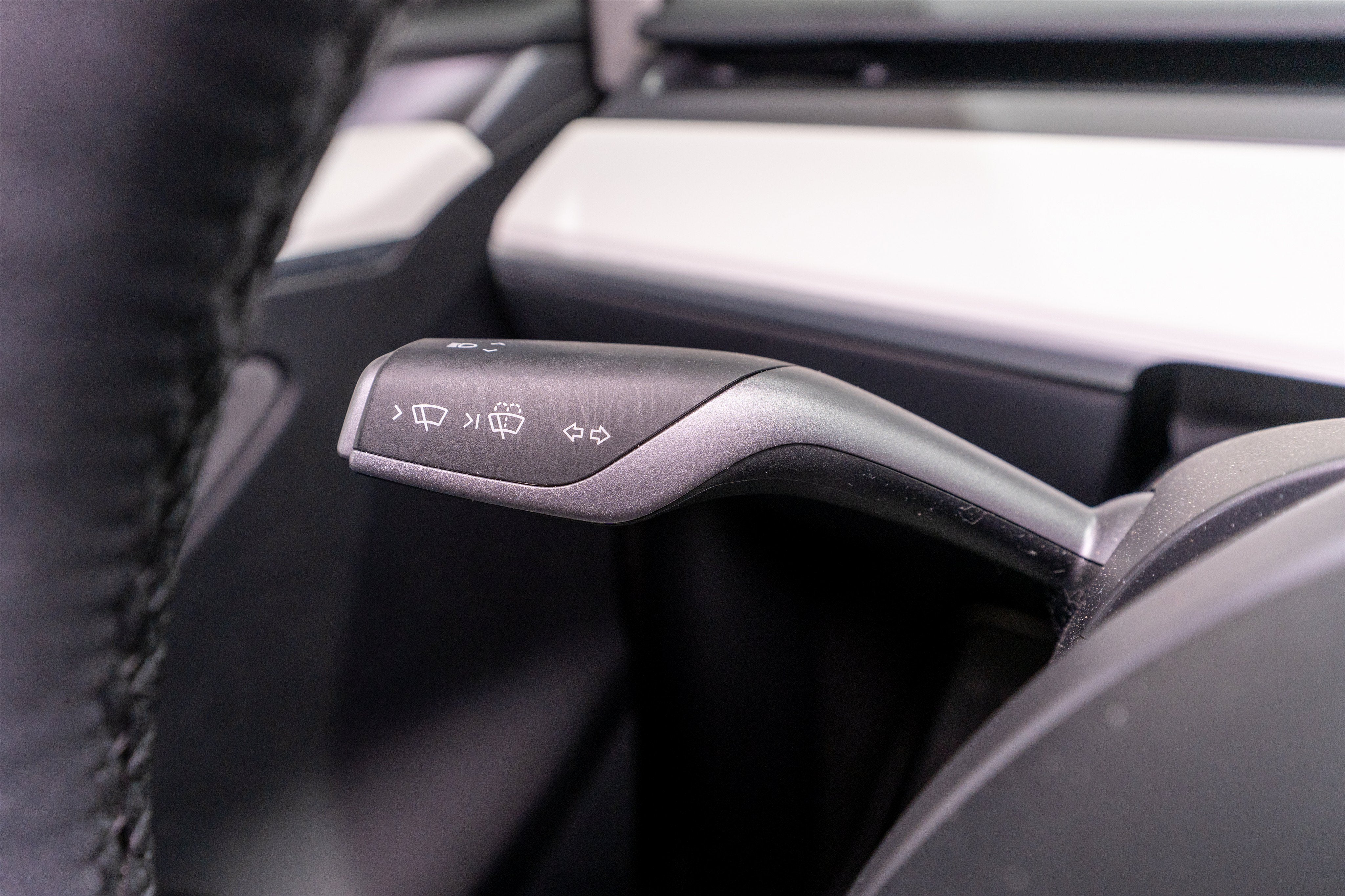 2024 Tesla Model Y Base