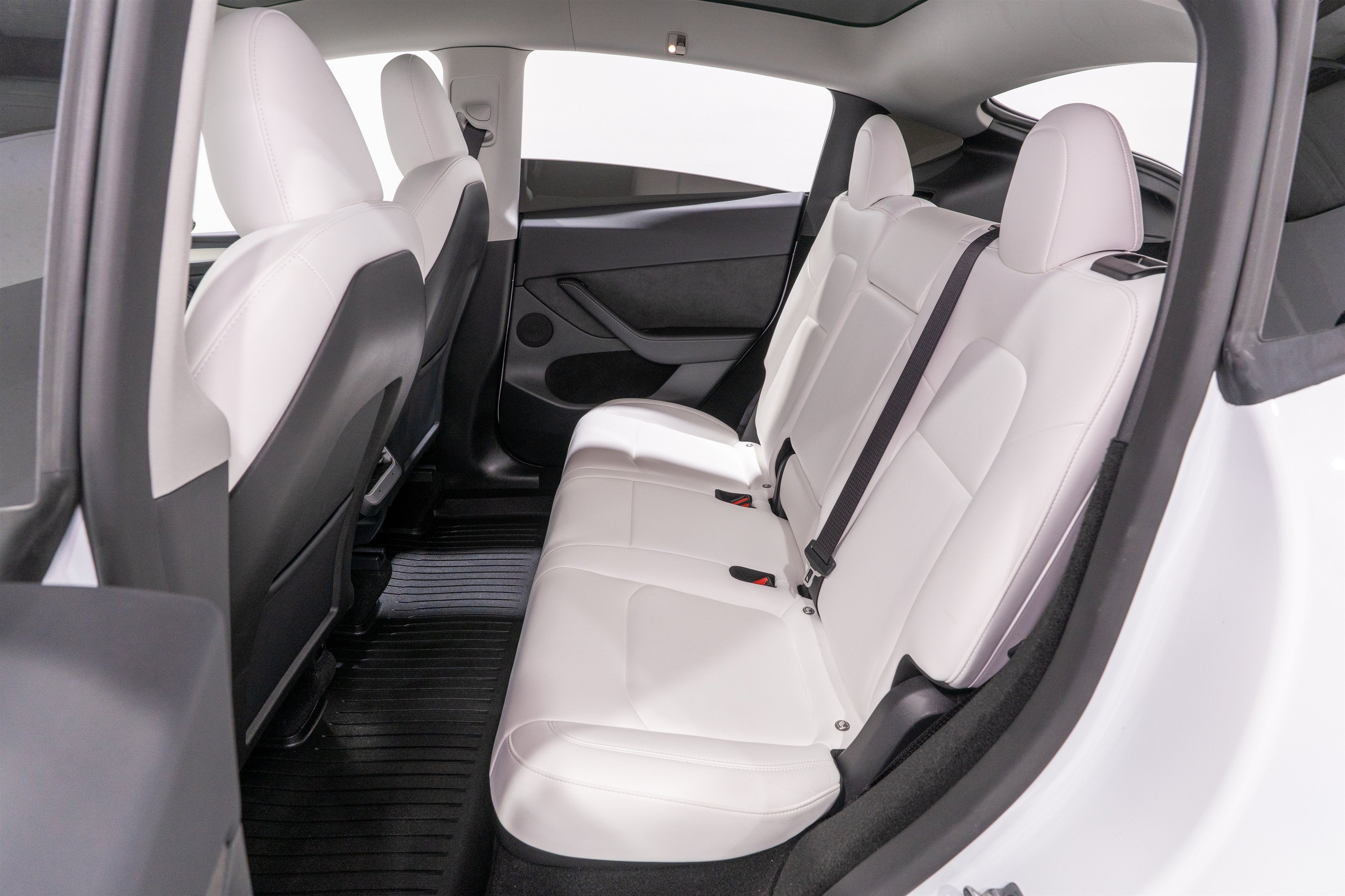 2024 Tesla Model Y Base