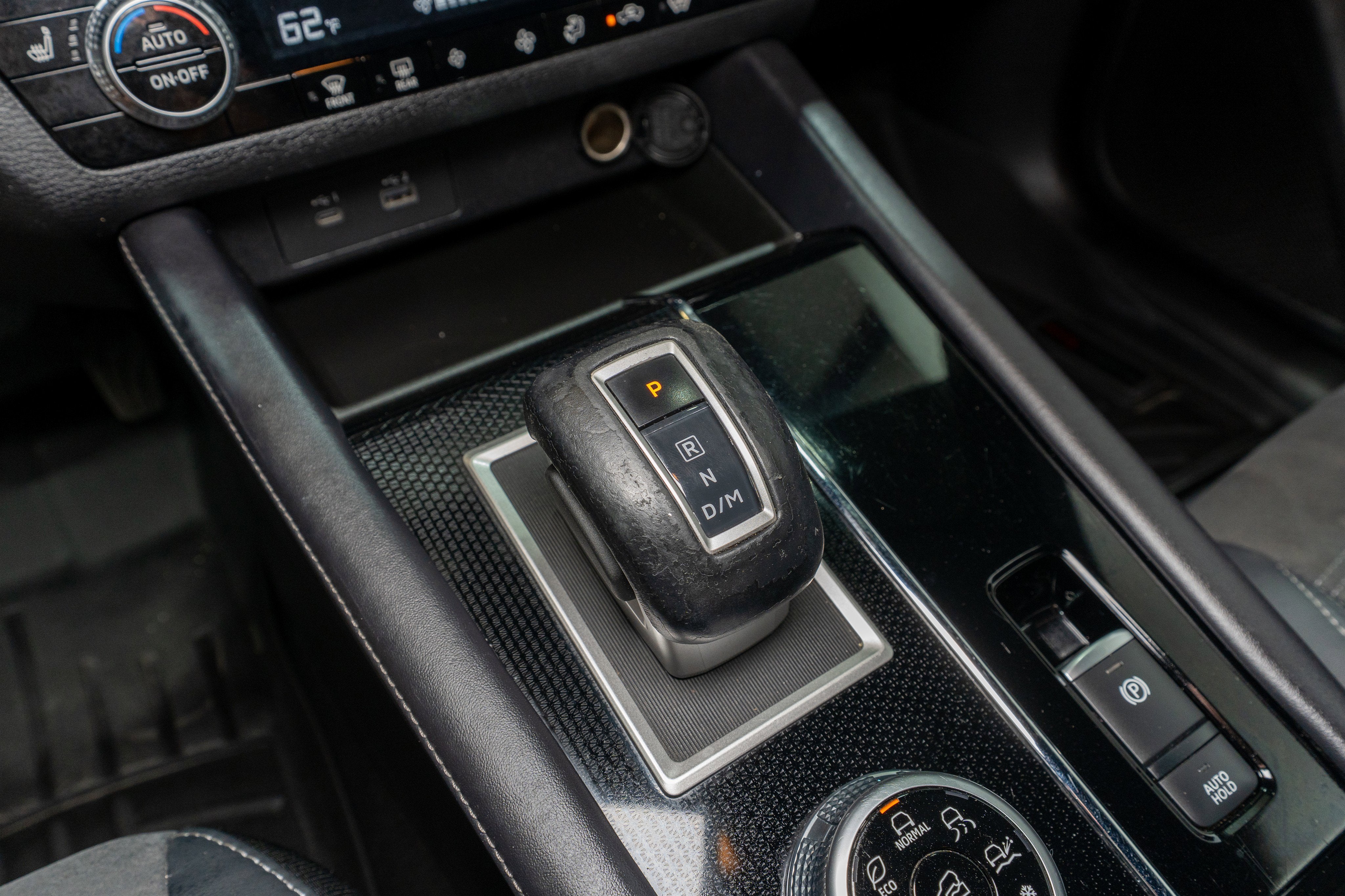 2023 Mitsubishi Outlander SE Black Edition