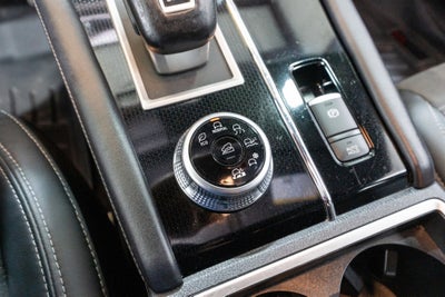 2023 Mitsubishi Outlander SE Black Edition