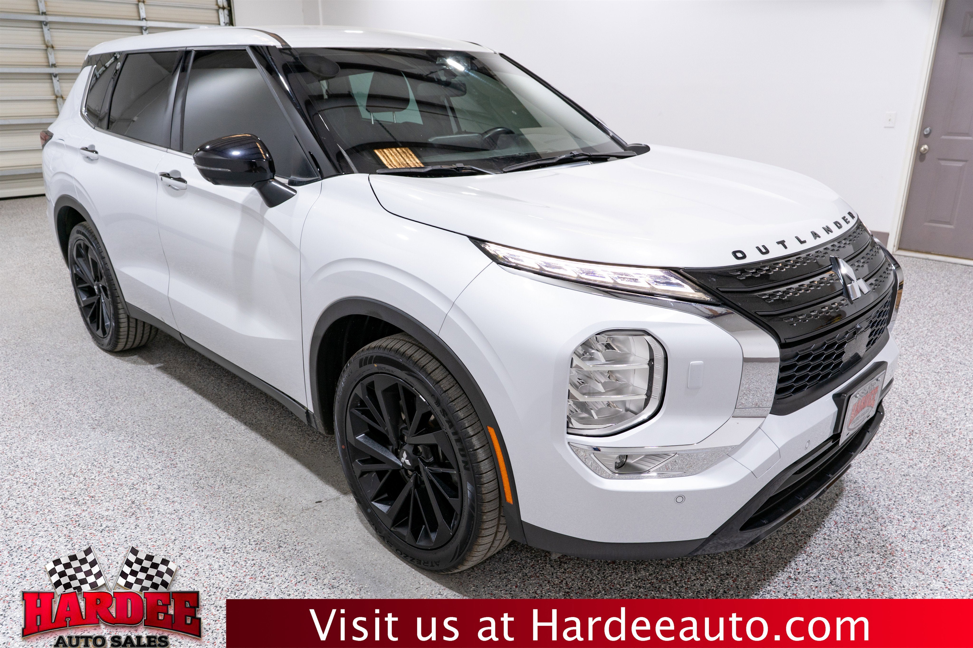 2023 Mitsubishi Outlander SE Black Edition