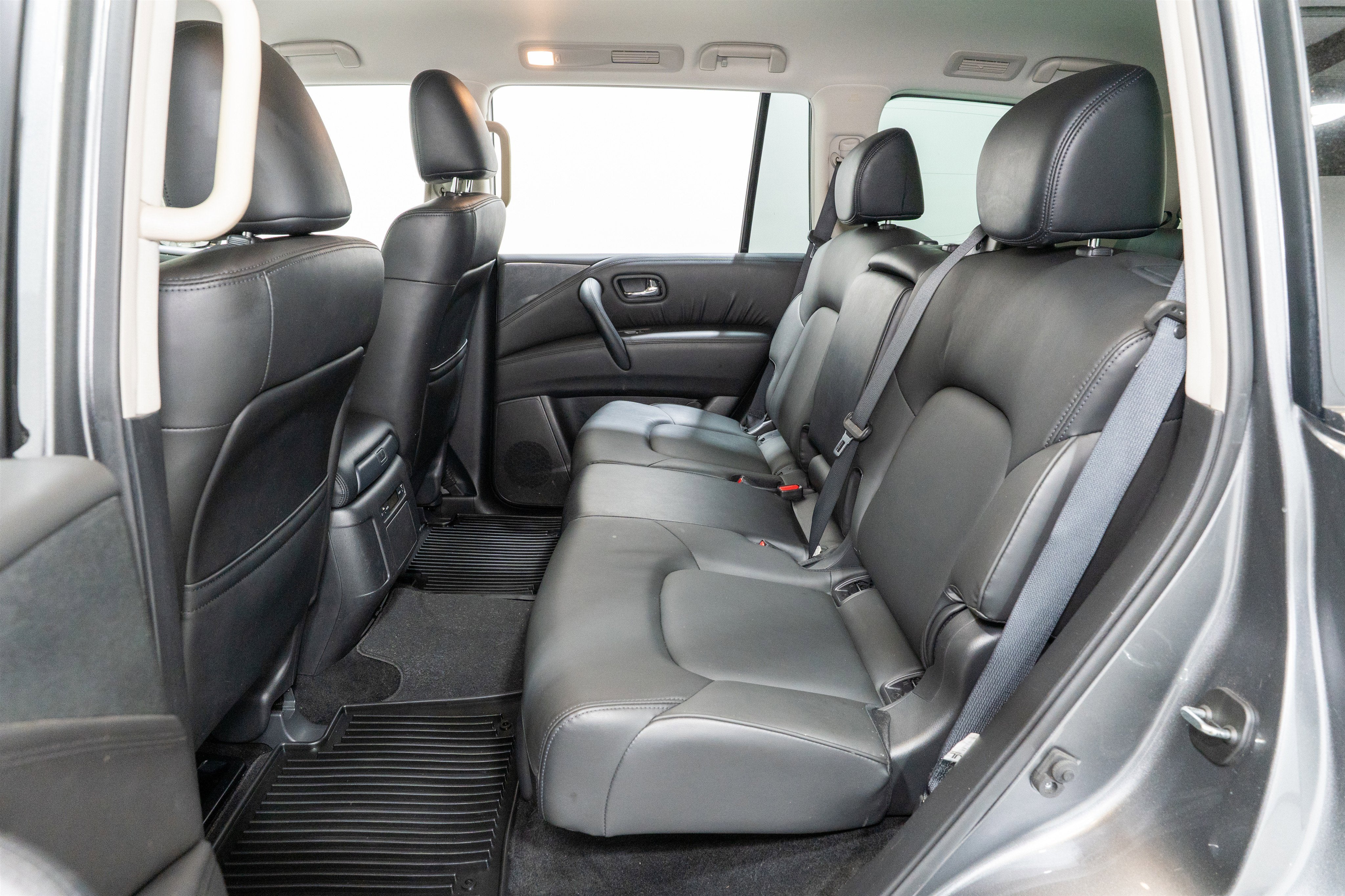2022 Nissan Armada SV
