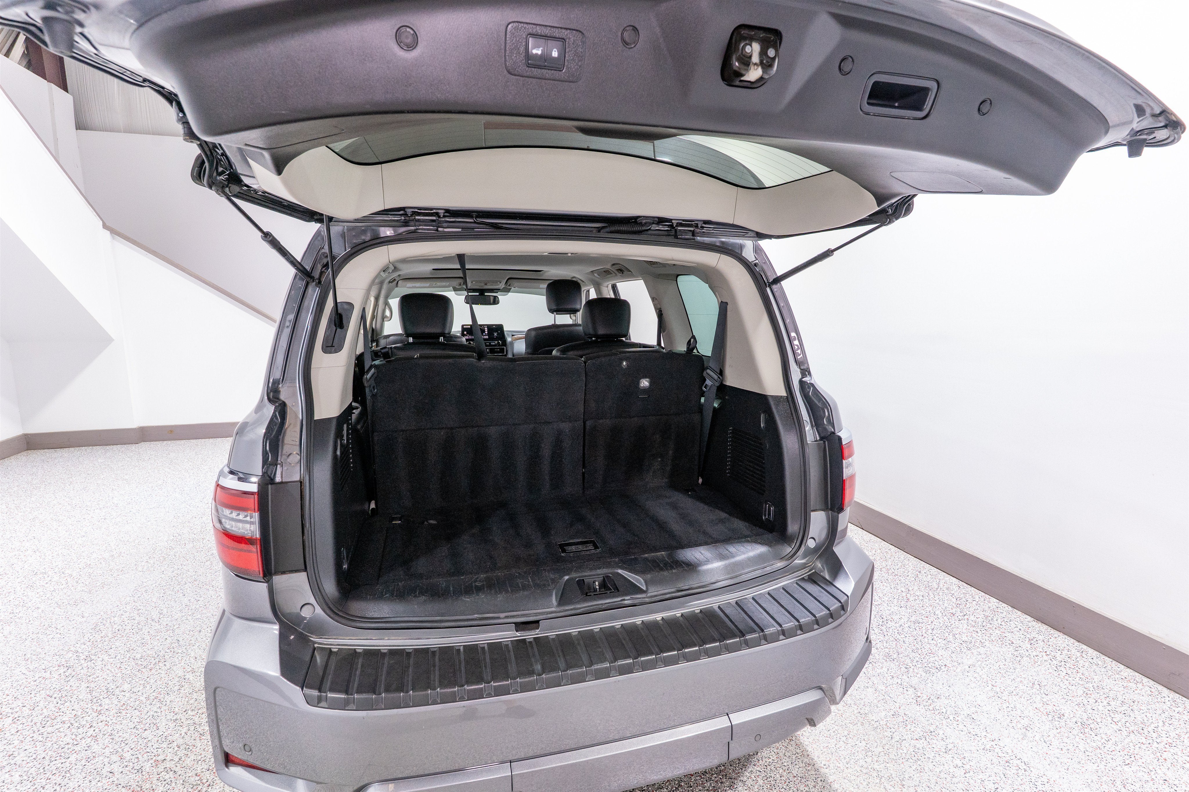2022 Nissan Armada SL