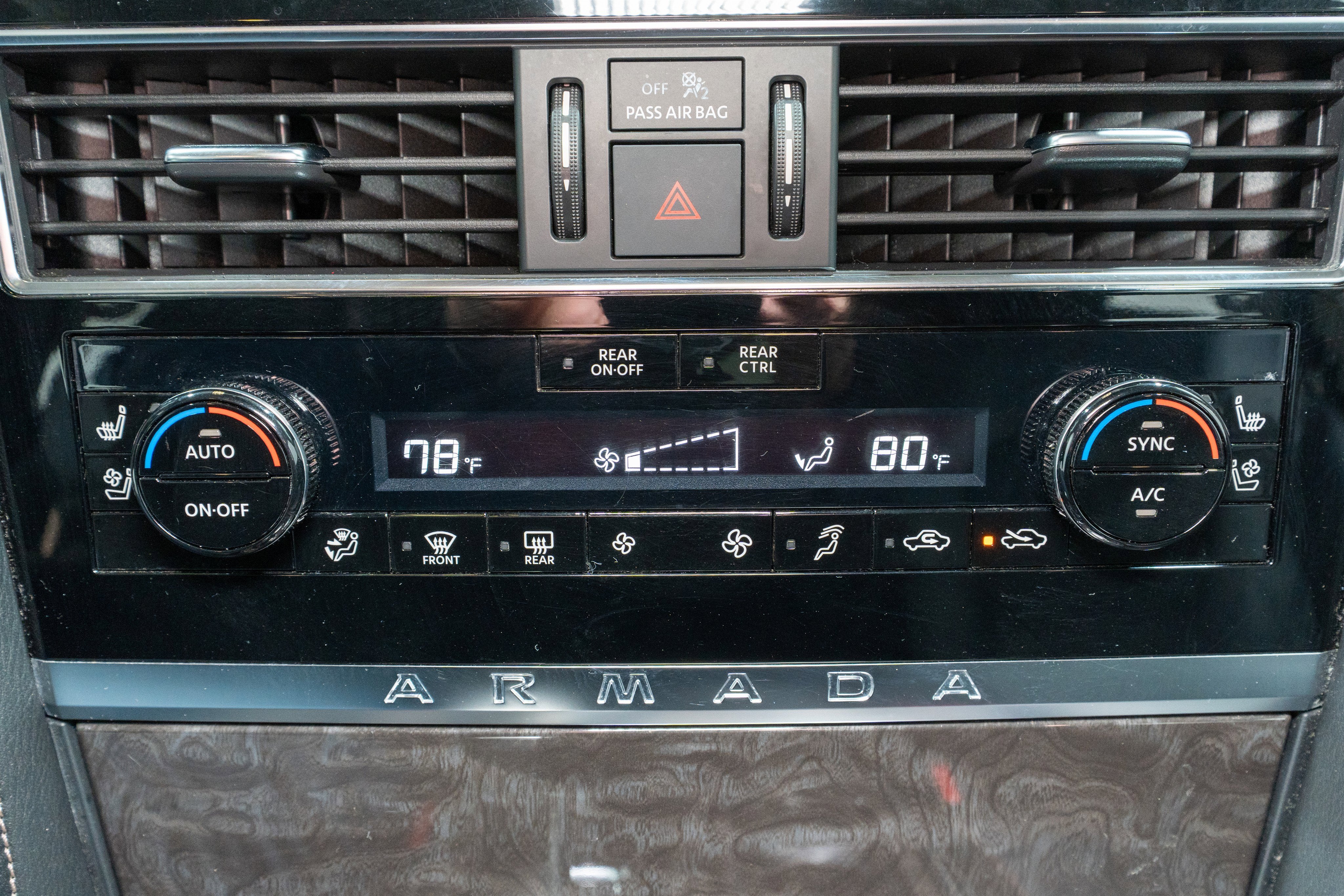 2023 Nissan Armada Platinum