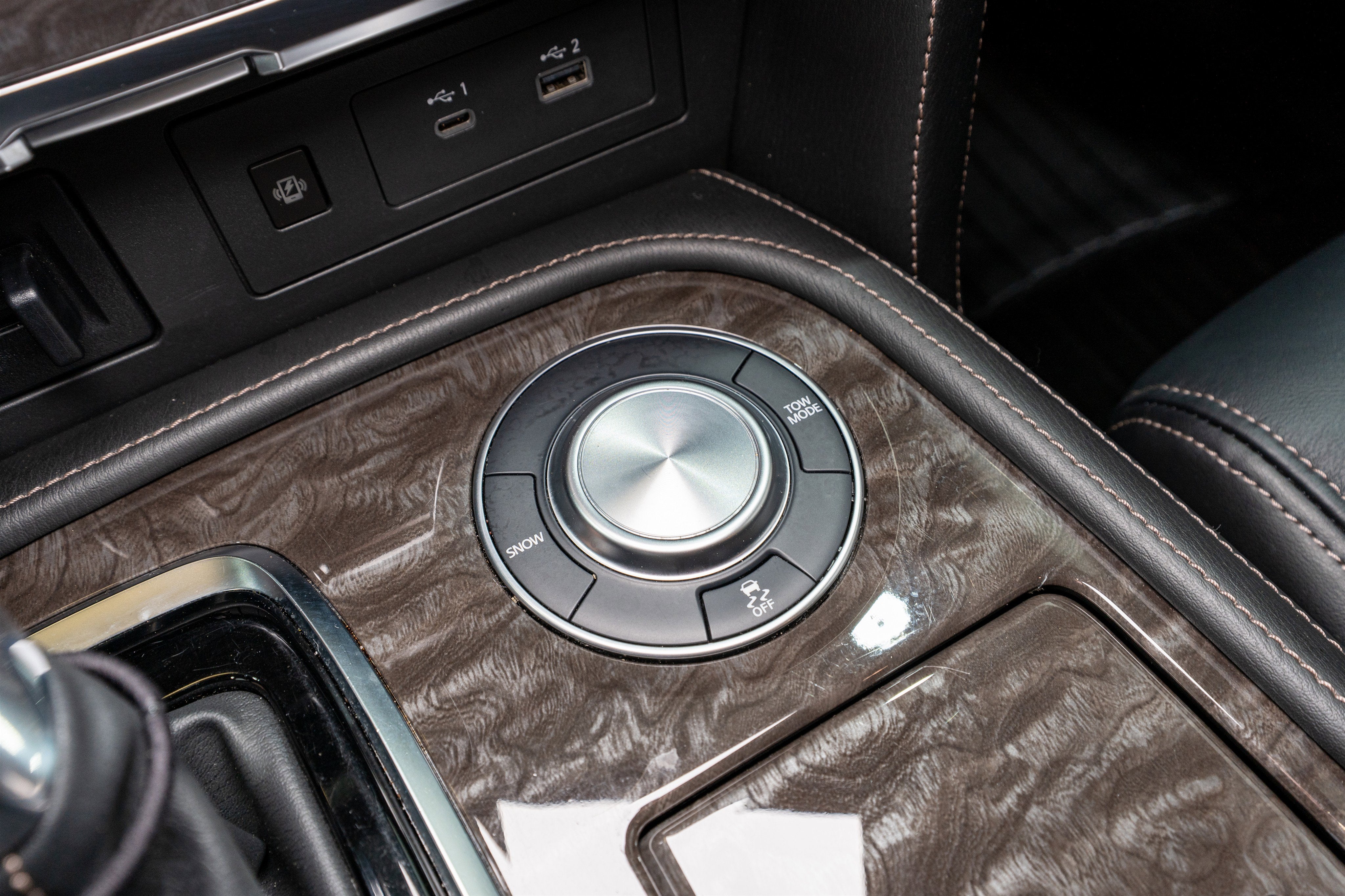 2023 Nissan Armada Platinum