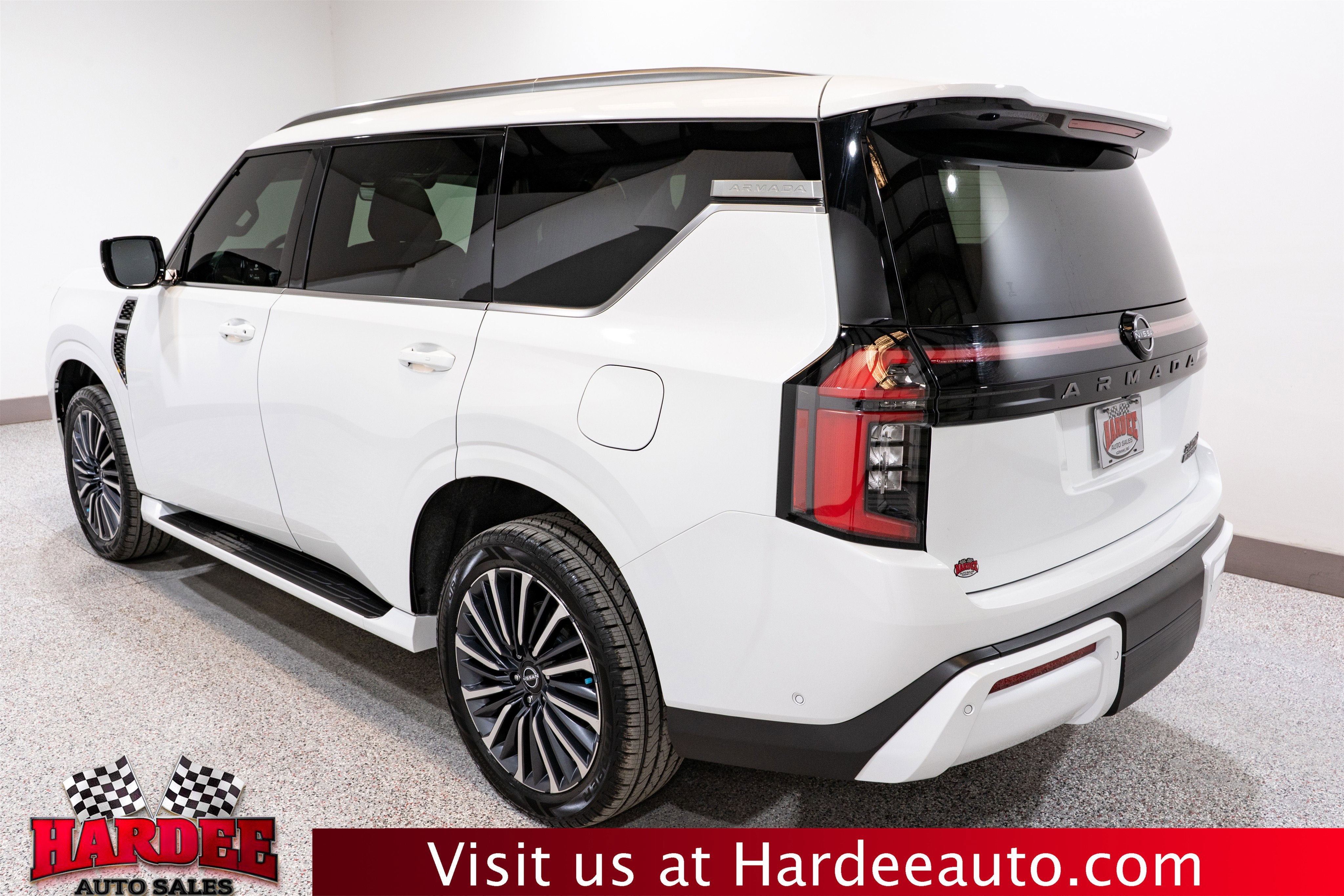 2025 Nissan Armada Platinum Reserve