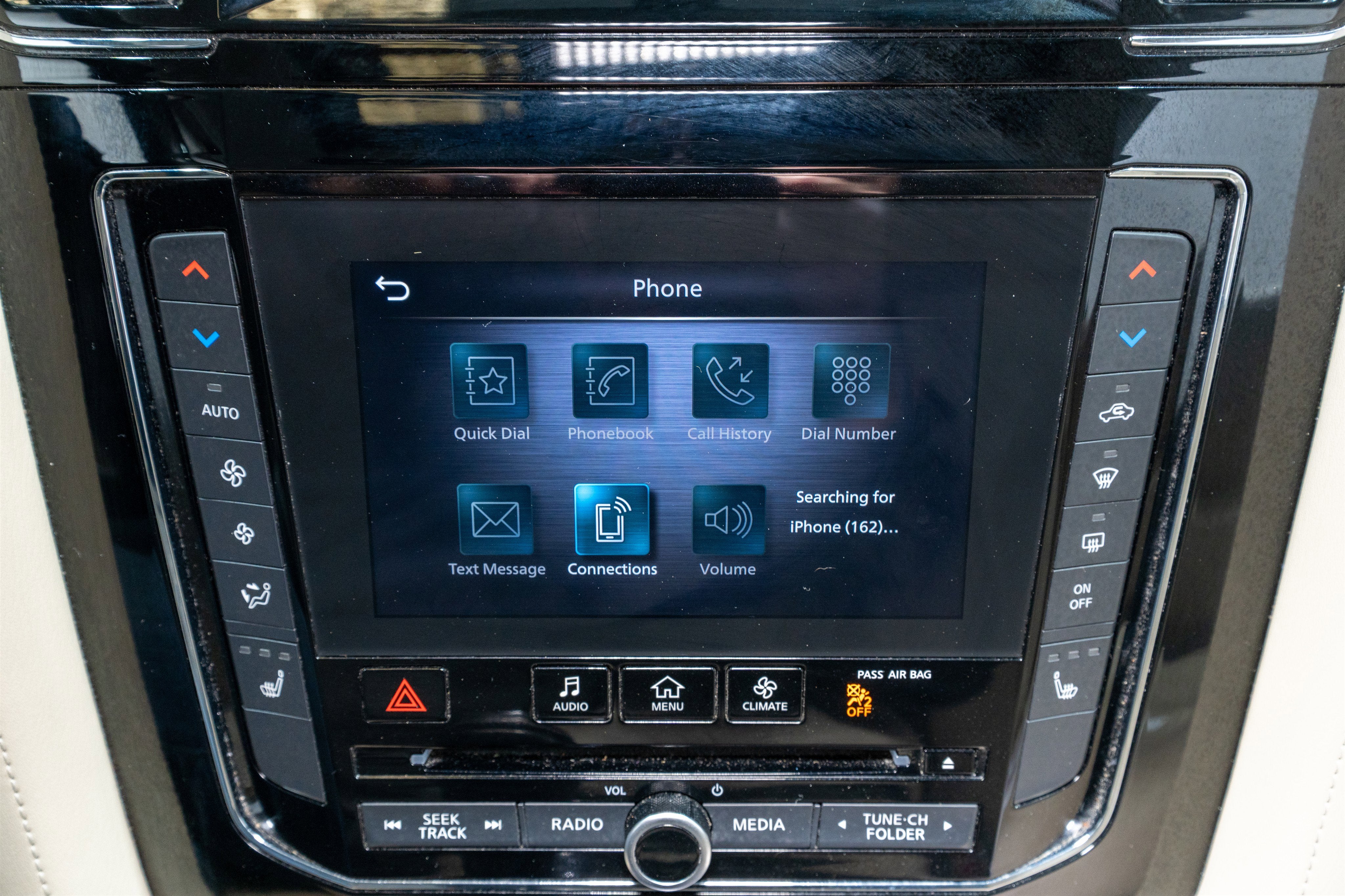 2021 INFINITI QX80 LUXE