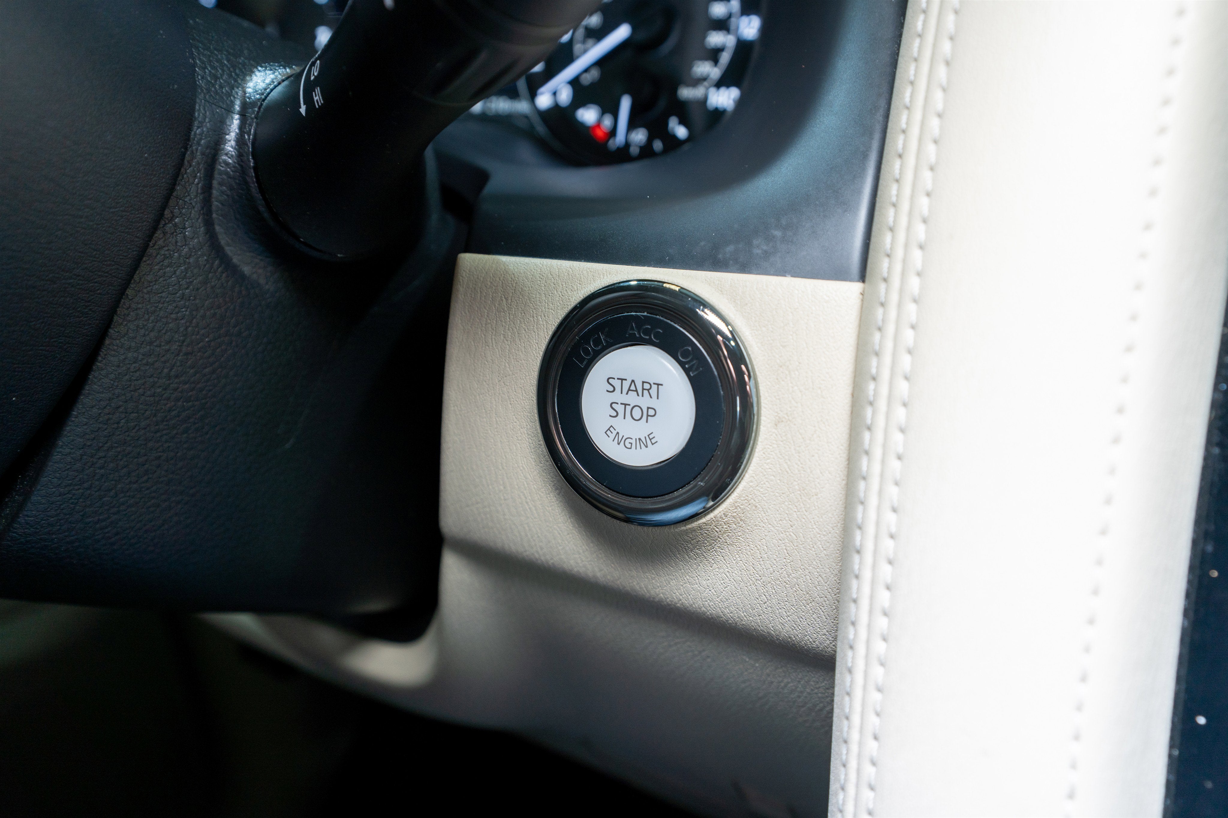 2021 INFINITI QX80 LUXE