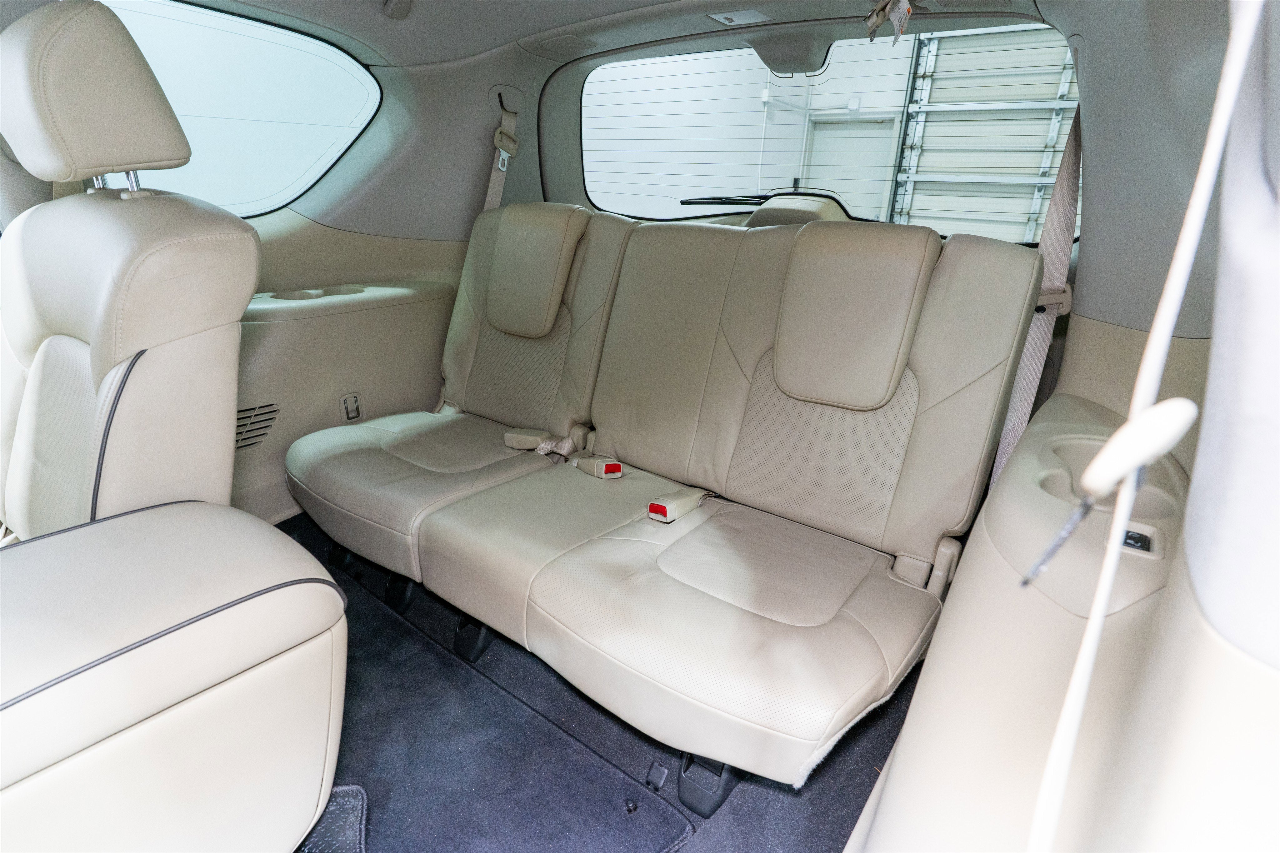 2021 INFINITI QX80 LUXE