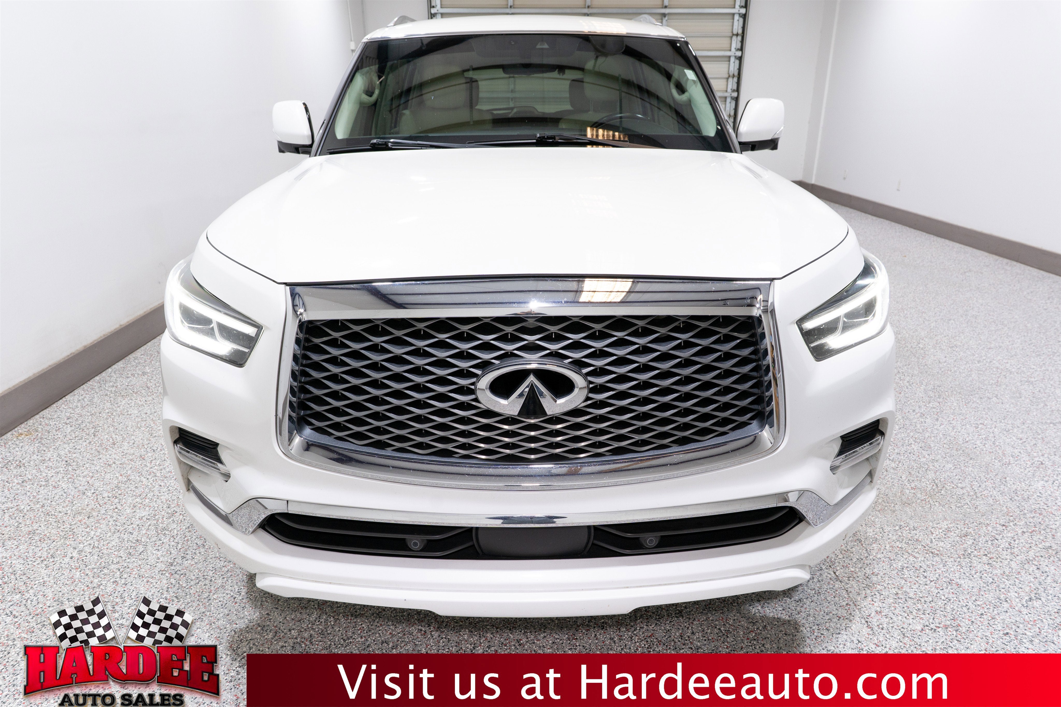 2021 INFINITI QX80 LUXE