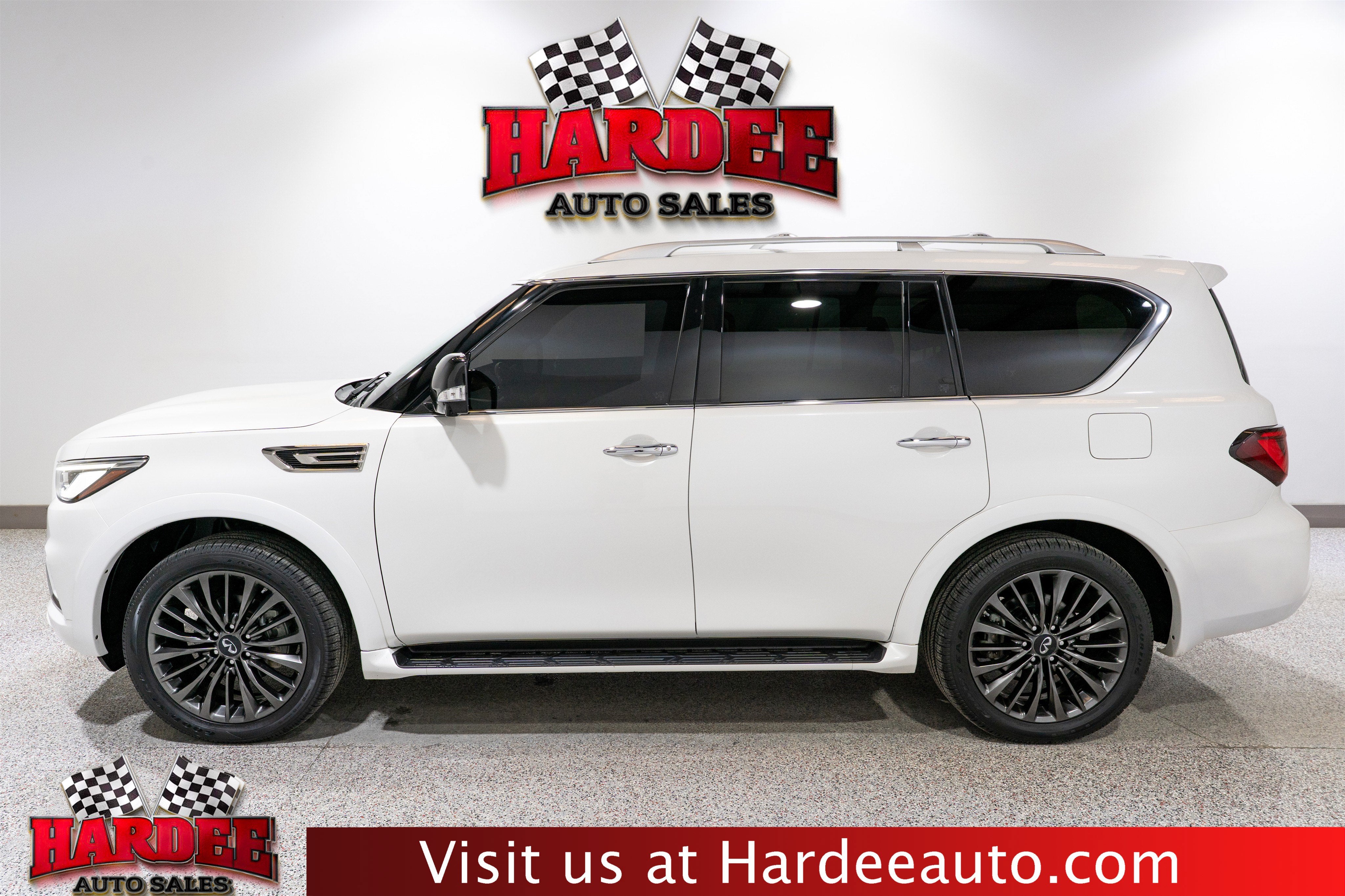2024 INFINITI QX80 SENSORY