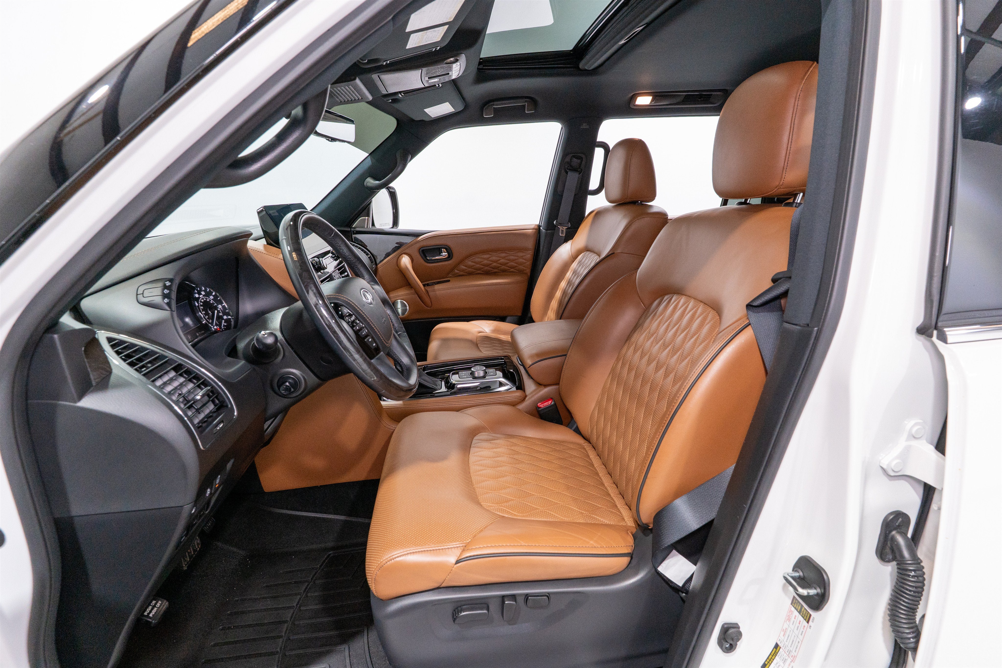 2024 INFINITI QX80 SENSORY