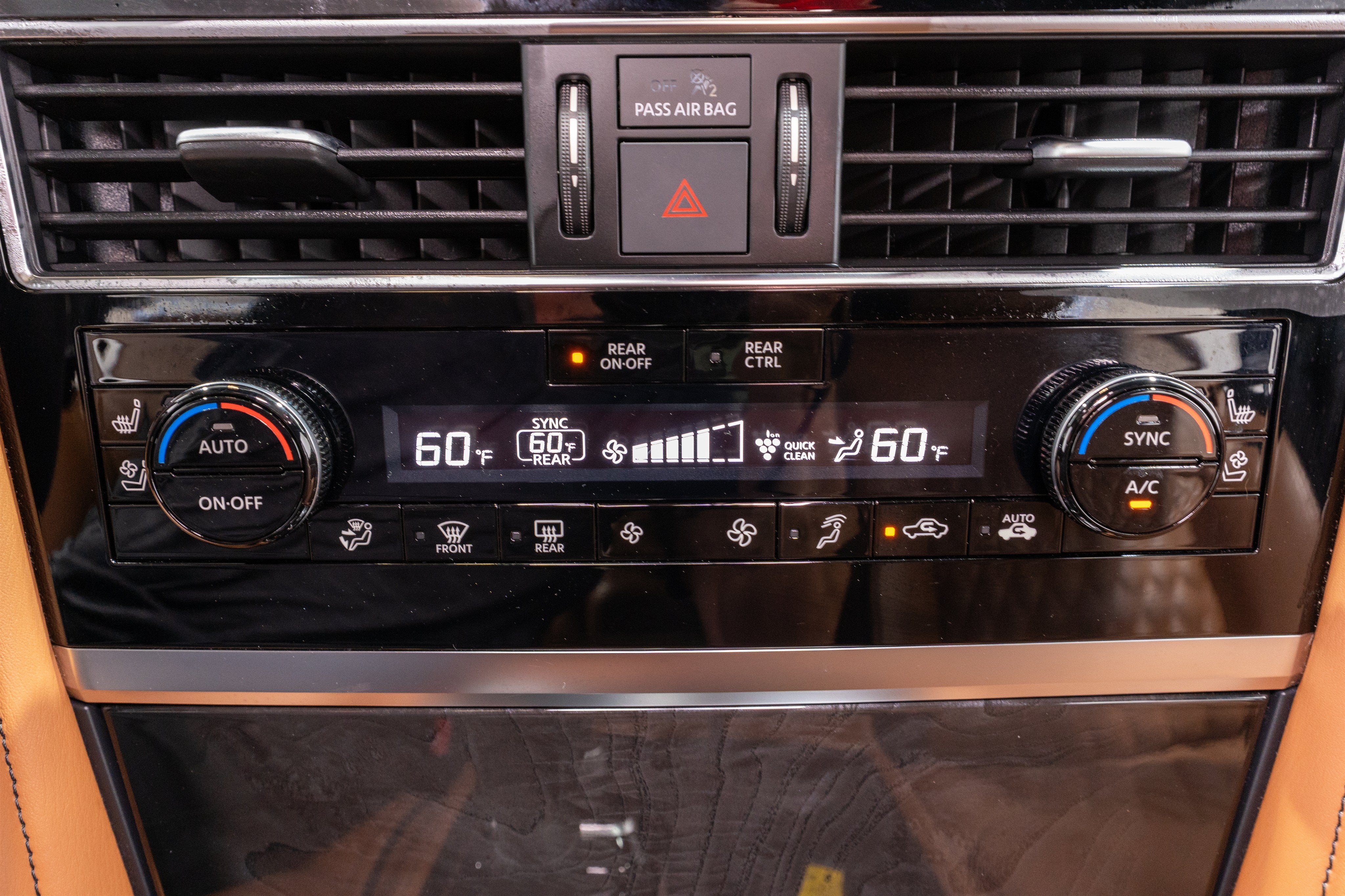 2024 INFINITI QX80 SENSORY