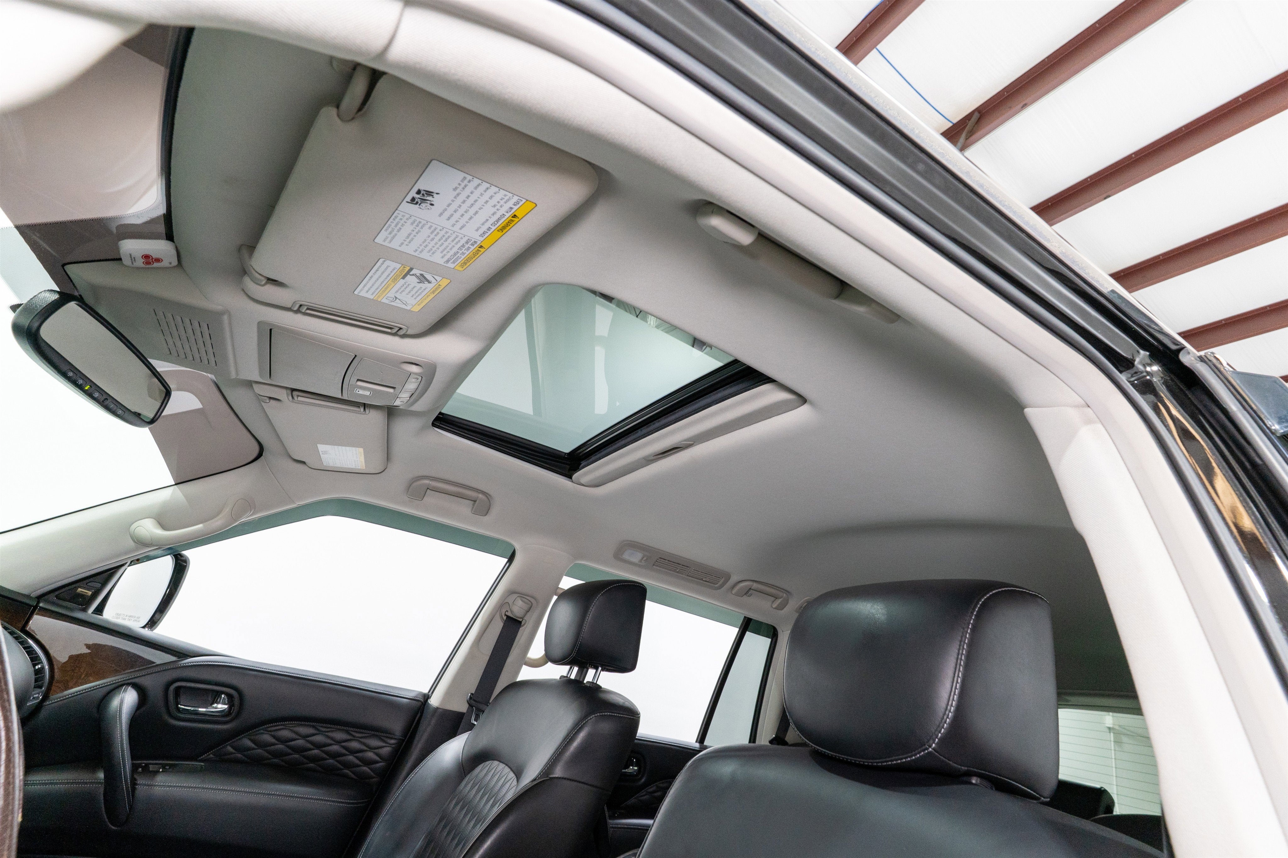 2019 INFINITI QX80 LUXE