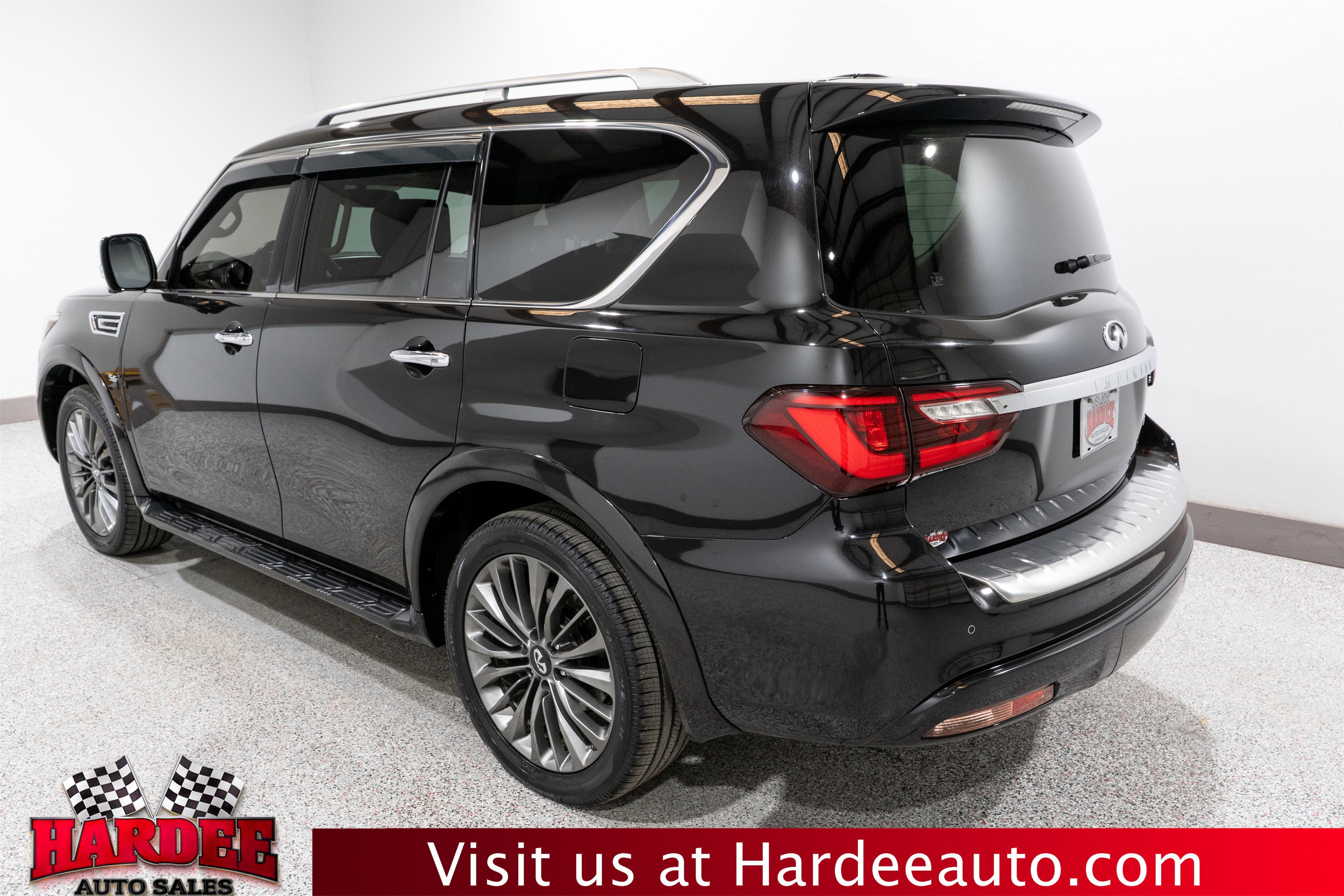 2019 INFINITI QX80 LUXE