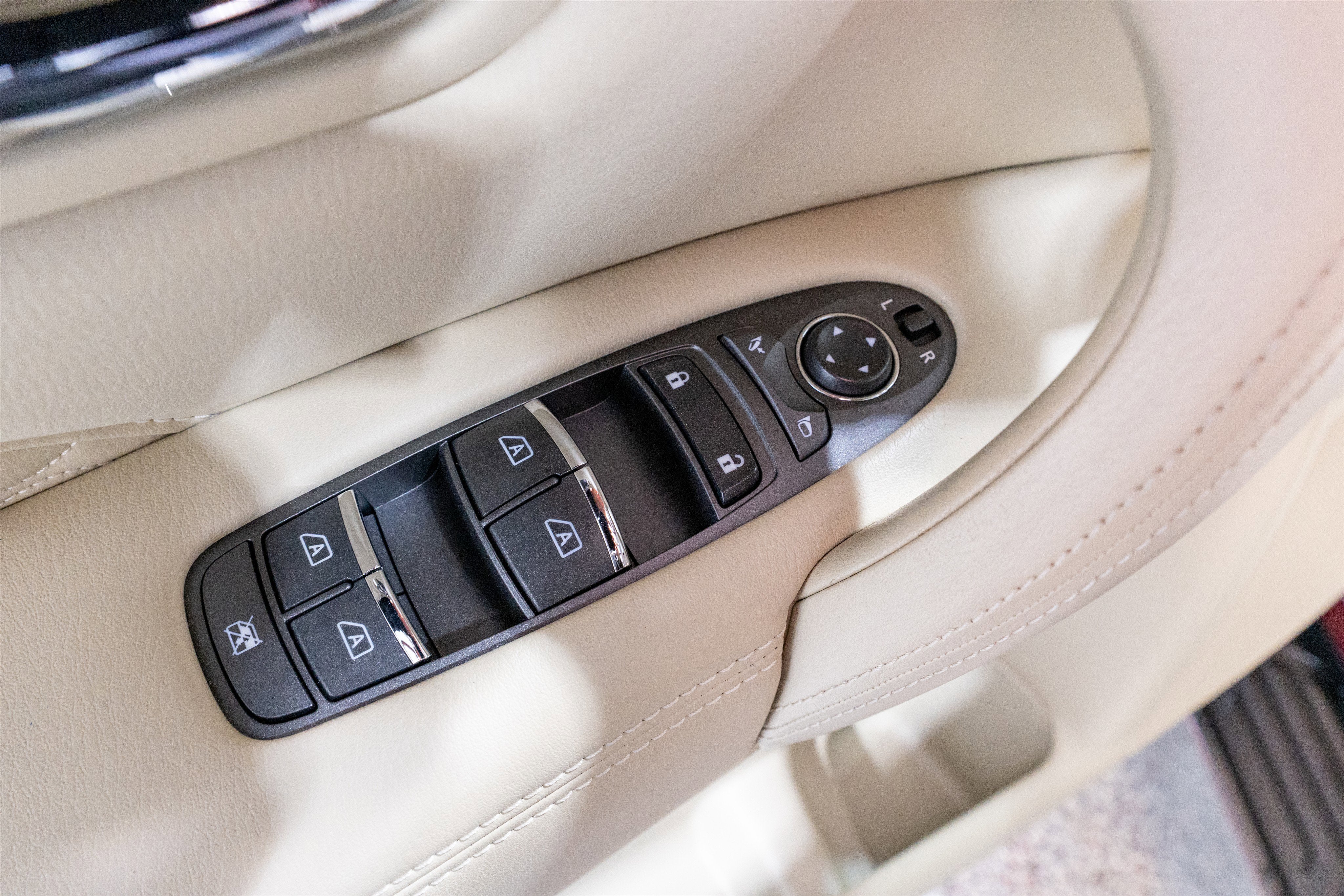 2020 INFINITI QX80 LUXE