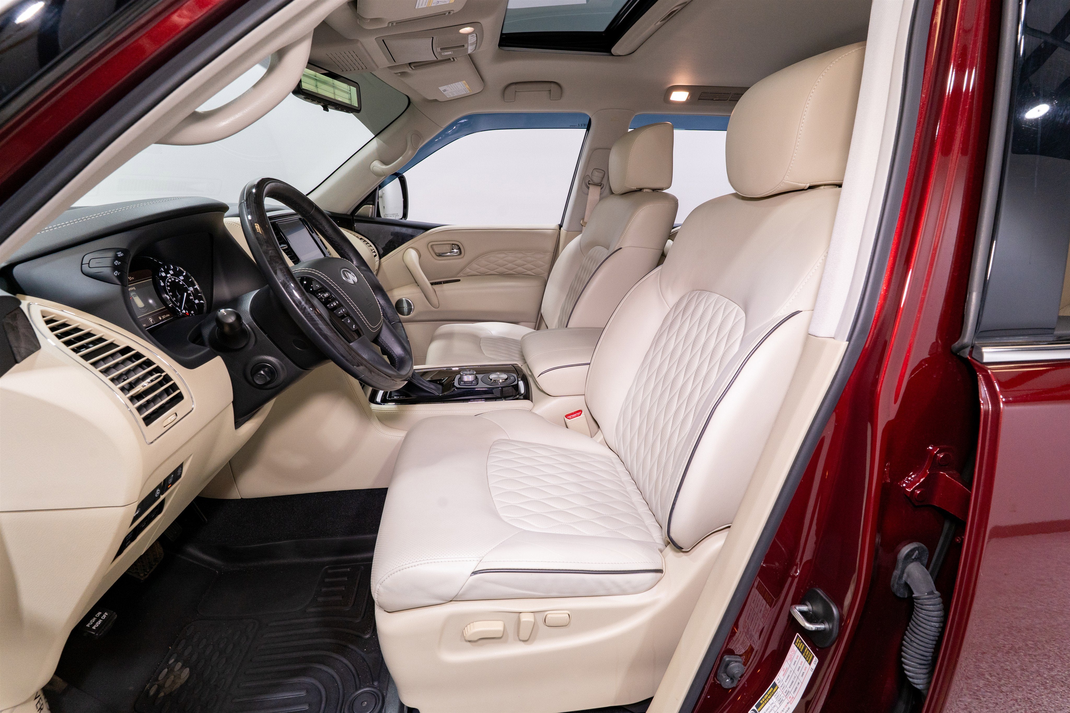 2020 INFINITI QX80 LUXE