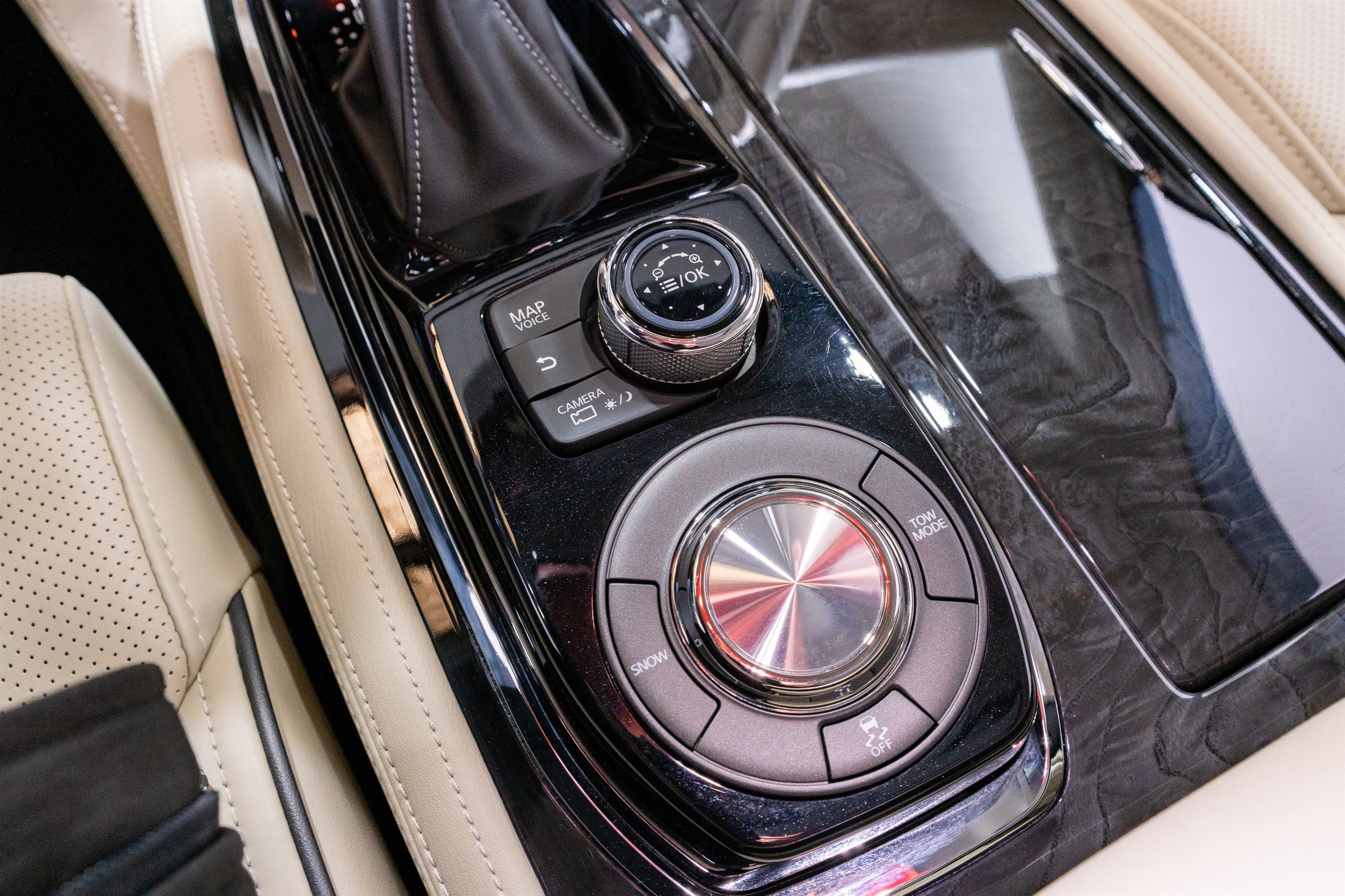 2020 INFINITI QX80 LUXE