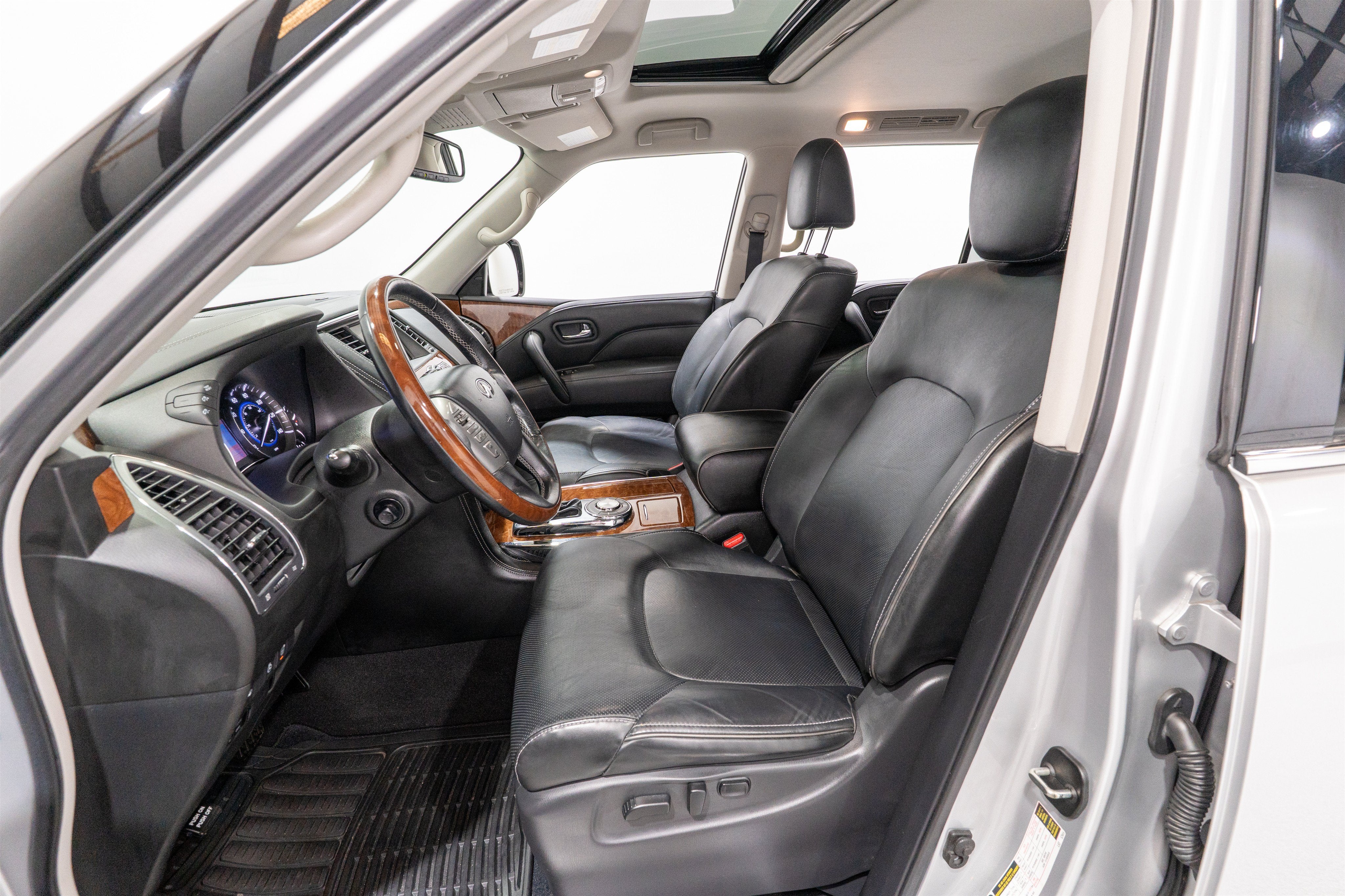 2019 INFINITI QX80 LUXE