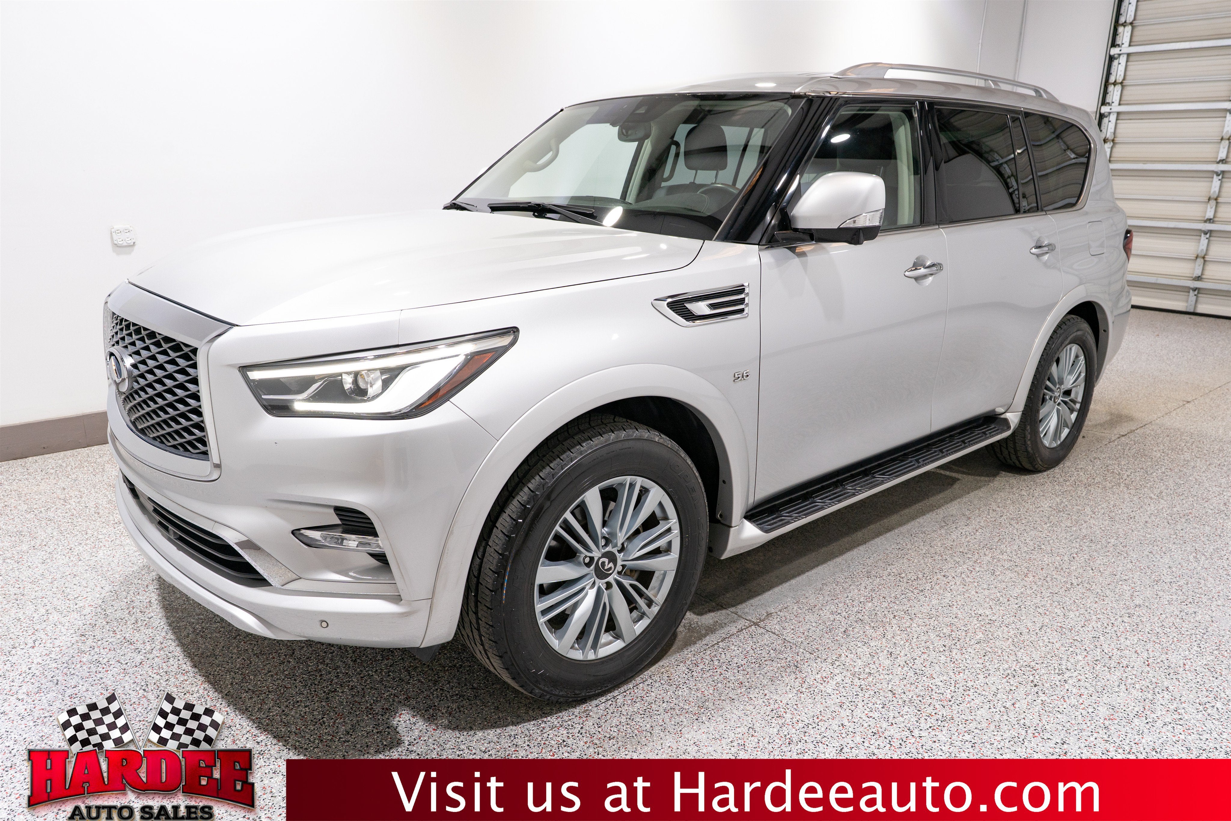 2019 INFINITI QX80 LUXE