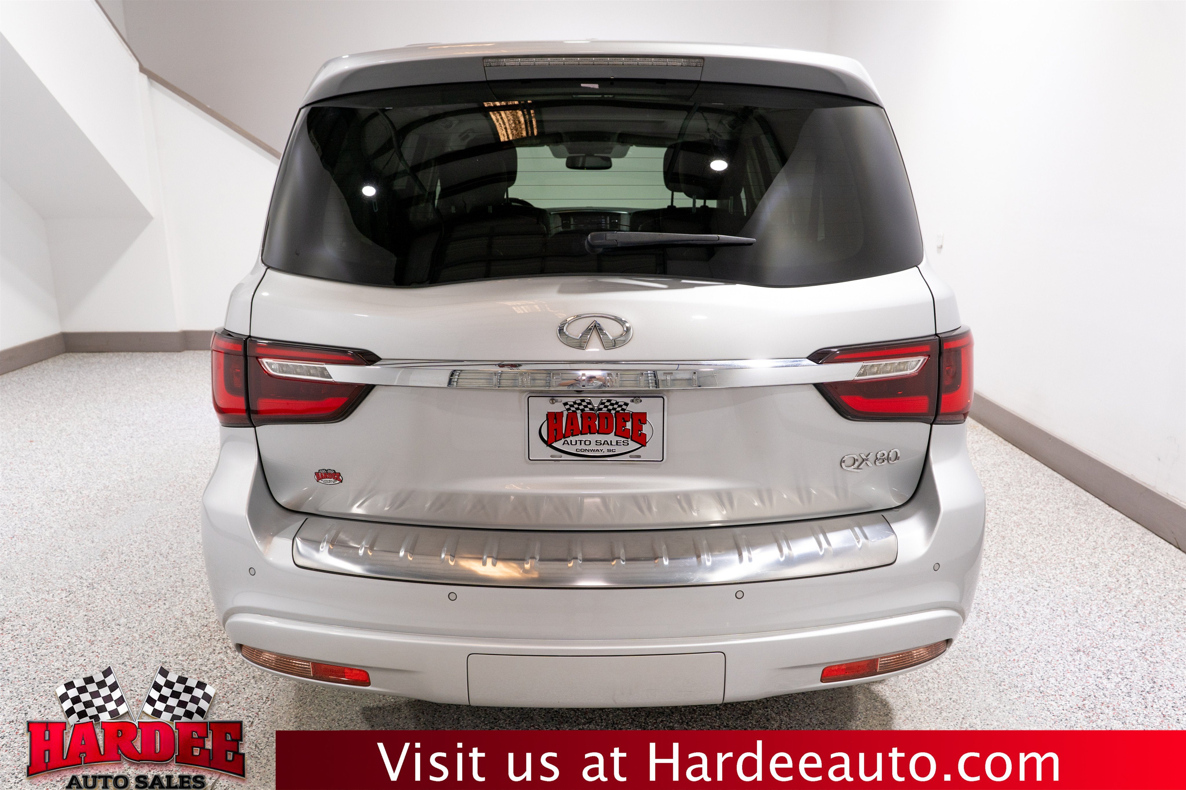 2019 INFINITI QX80 LUXE