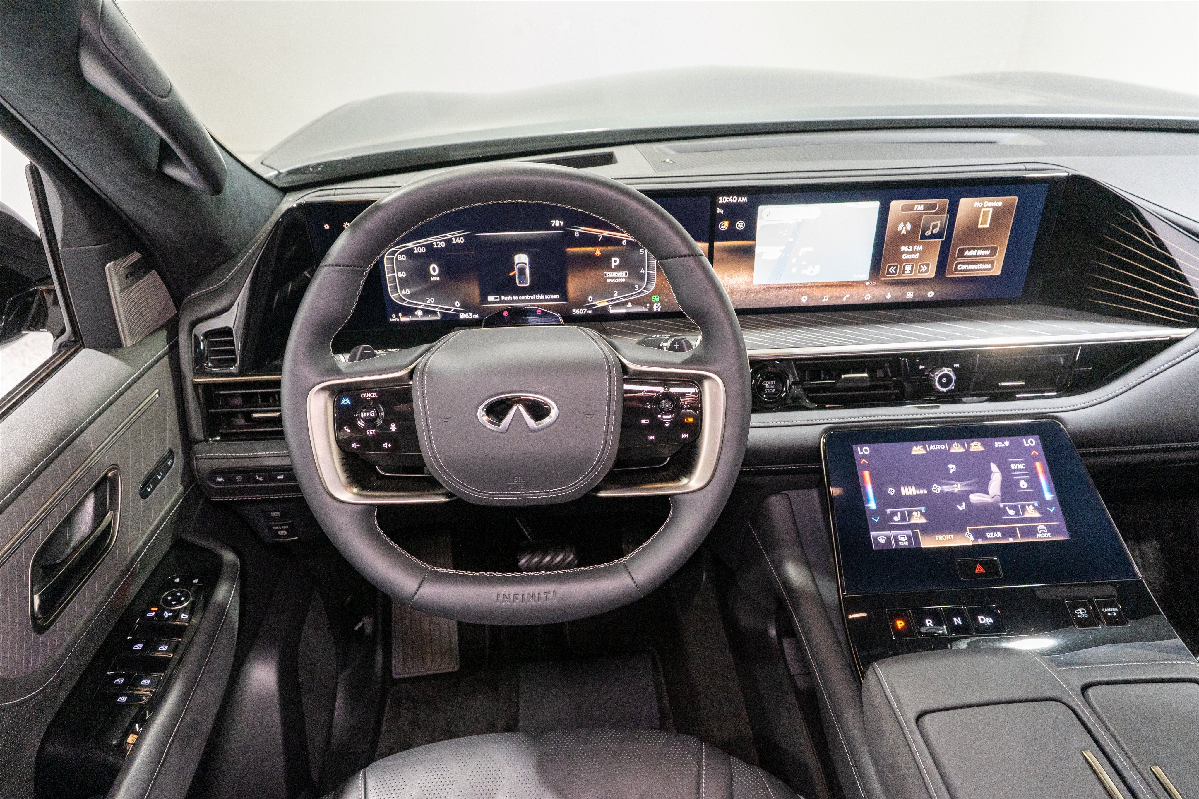 2025 INFINITI QX80 AUTOGRAPH