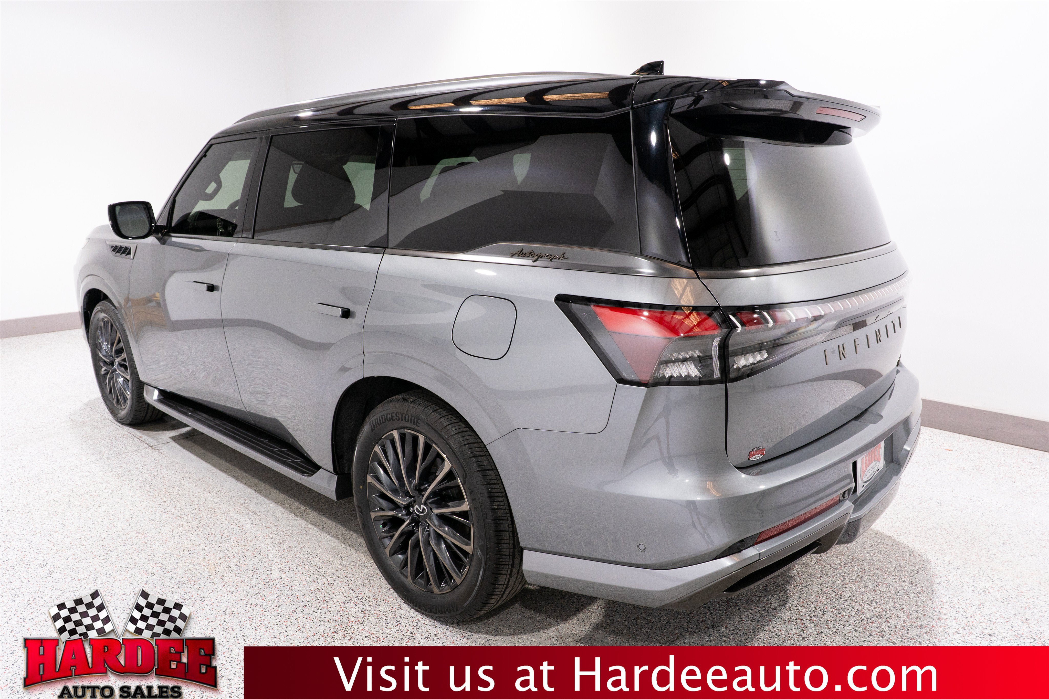2025 INFINITI QX80 AUTOGRAPH