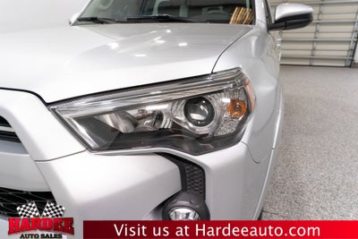 2022 Toyota 4Runner SR5