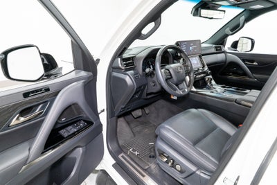 2025 Lexus LX 600 Luxury